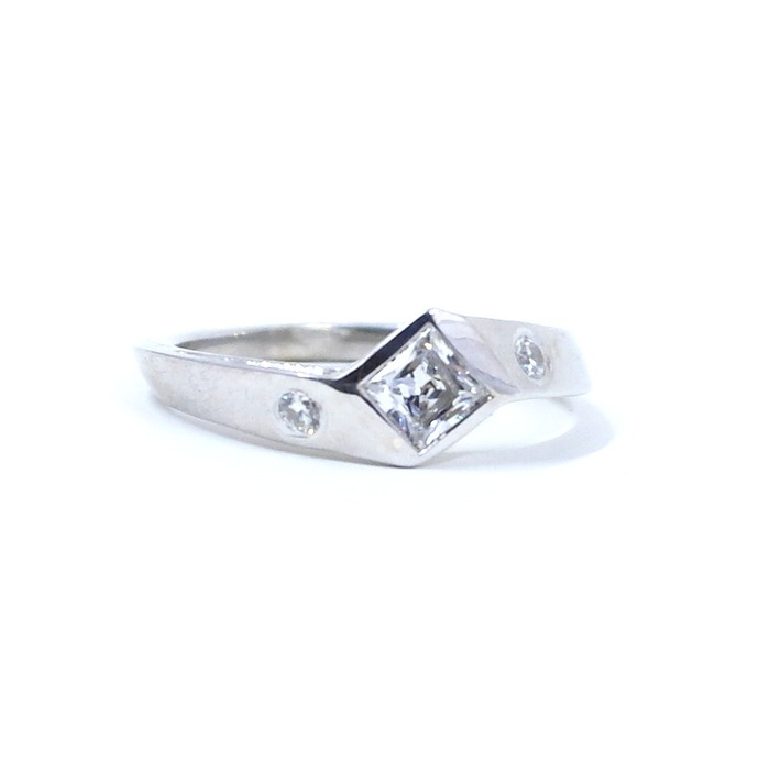 Edge, princess cut ring