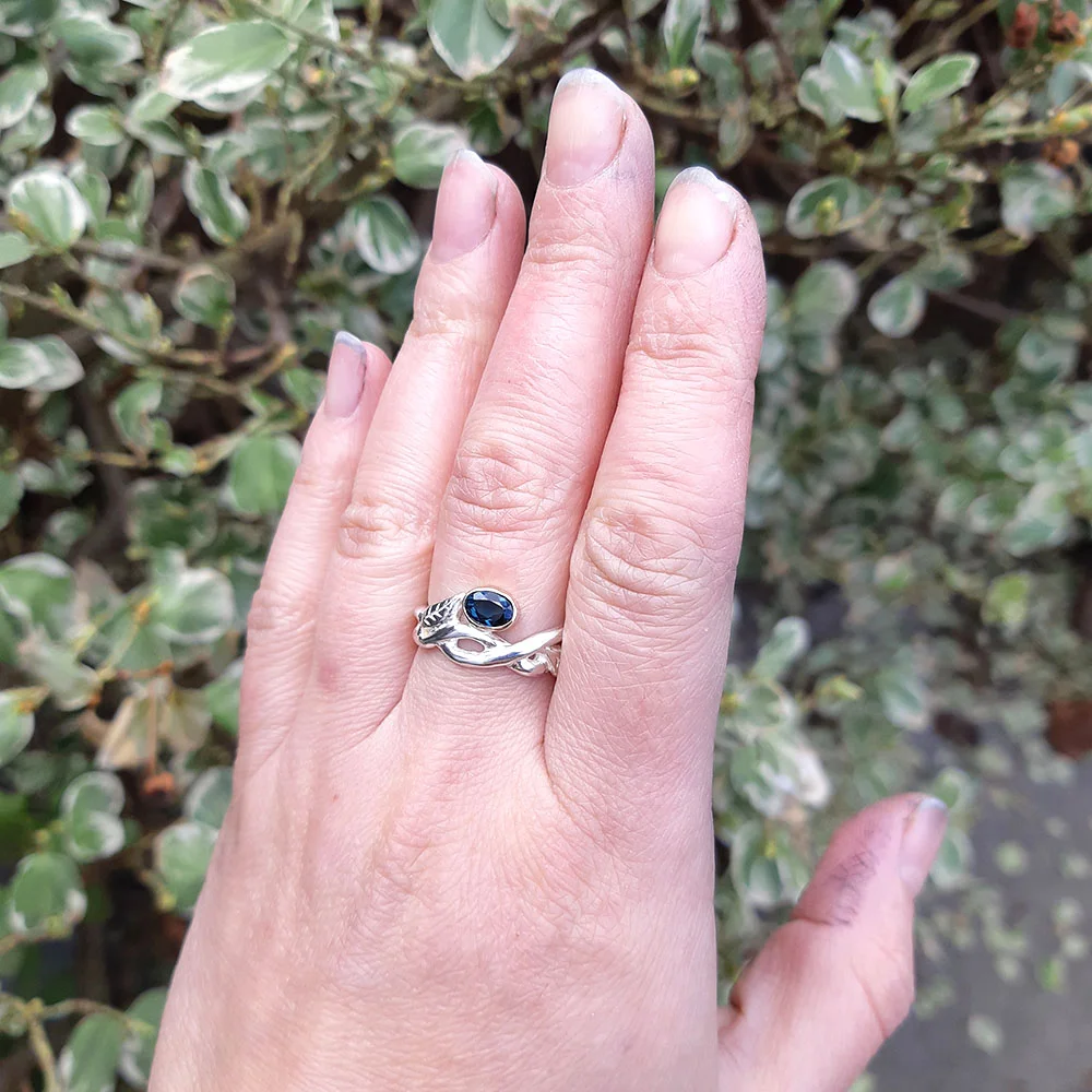 tourmaline vines hand1.jpg