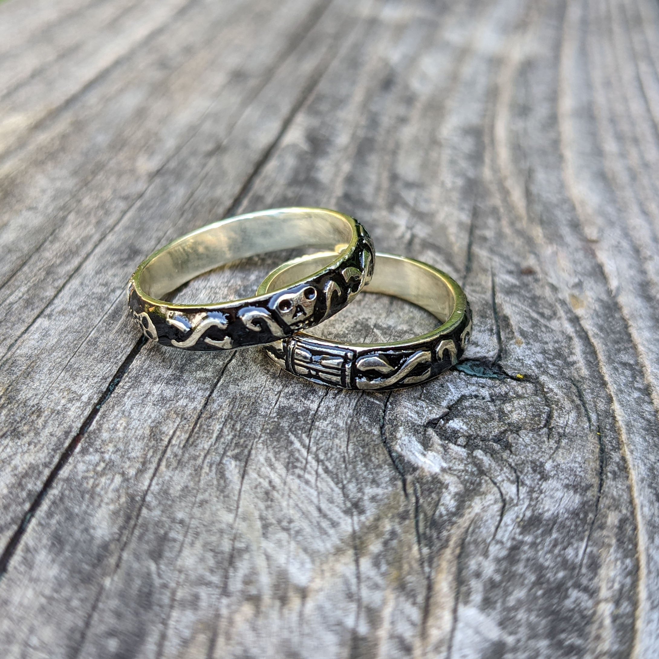 memento mori ring2.jpg
