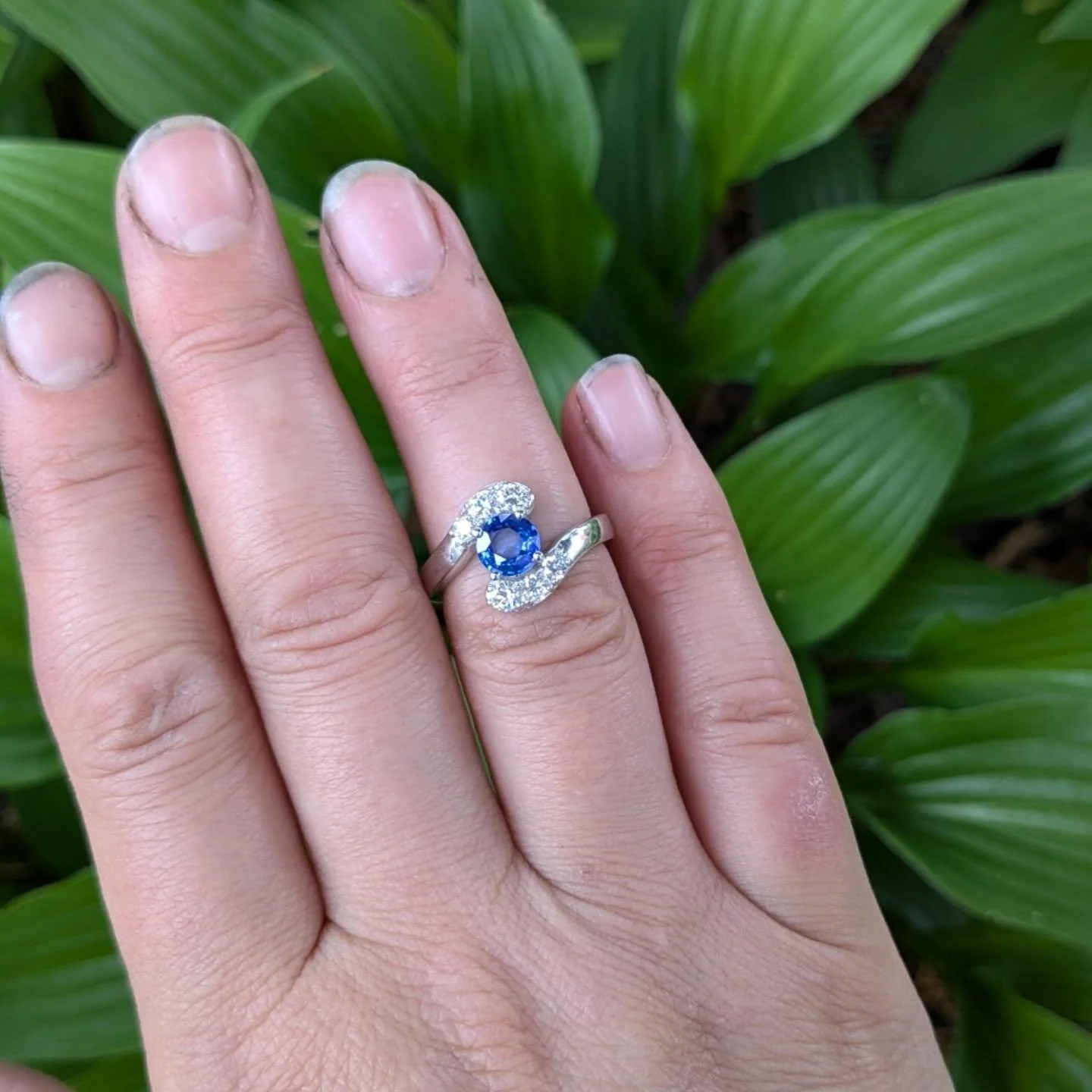 From the classic to the alternative, your romantic jewellery can take any form. Whether you're officially tying the knot or doing something to mark many years of commitment, I love exploring different ways to help my clients honour their love through