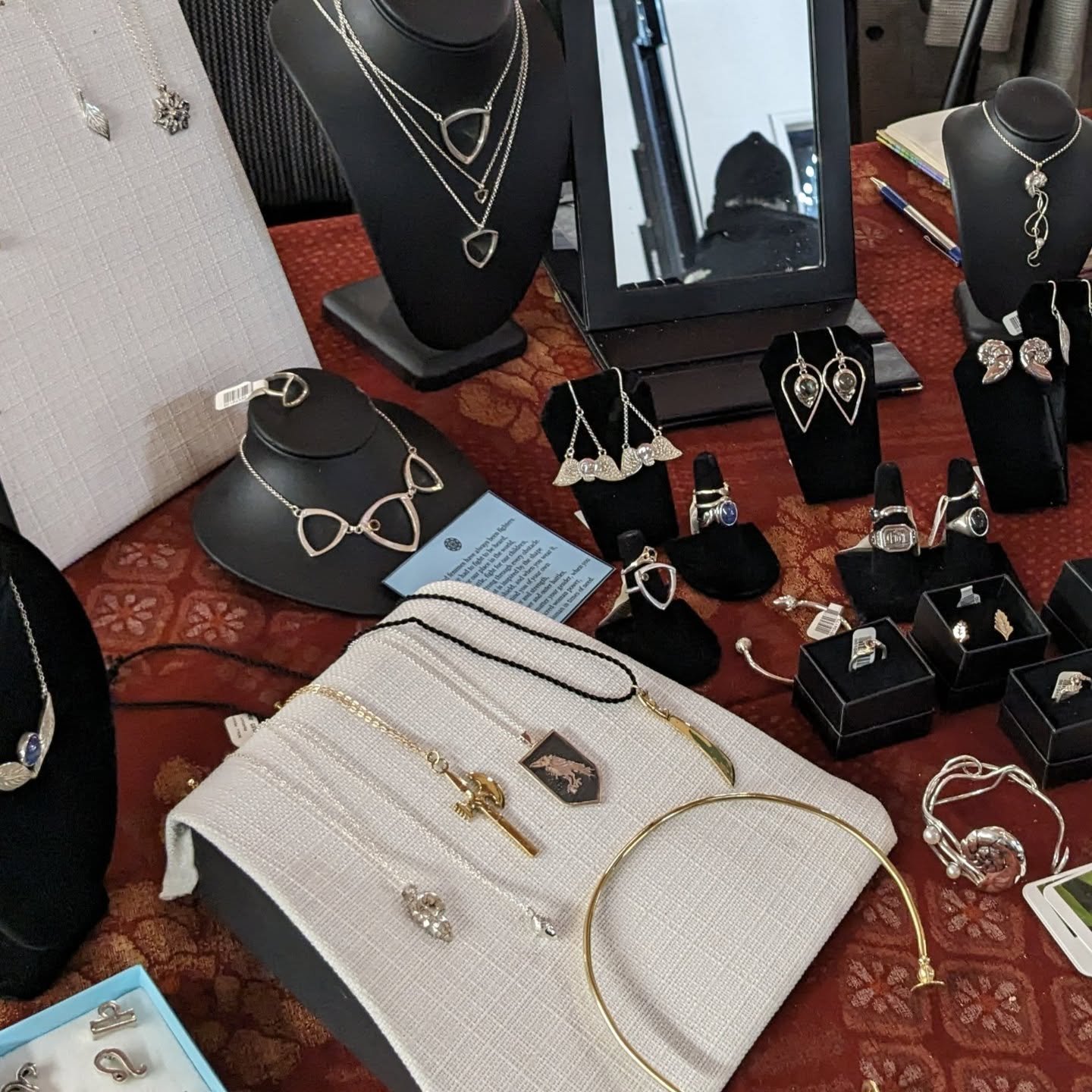 TWO MORE DAYS TILL @thebazaarofthebizarre come see all the weird and wonderful artisans! Can't wait! 11 to 7 Saturday  December 20th at 1605 Queen Street West! #torontogifts #torontocraftshow #torontogoth #handmadegifts #parkdale