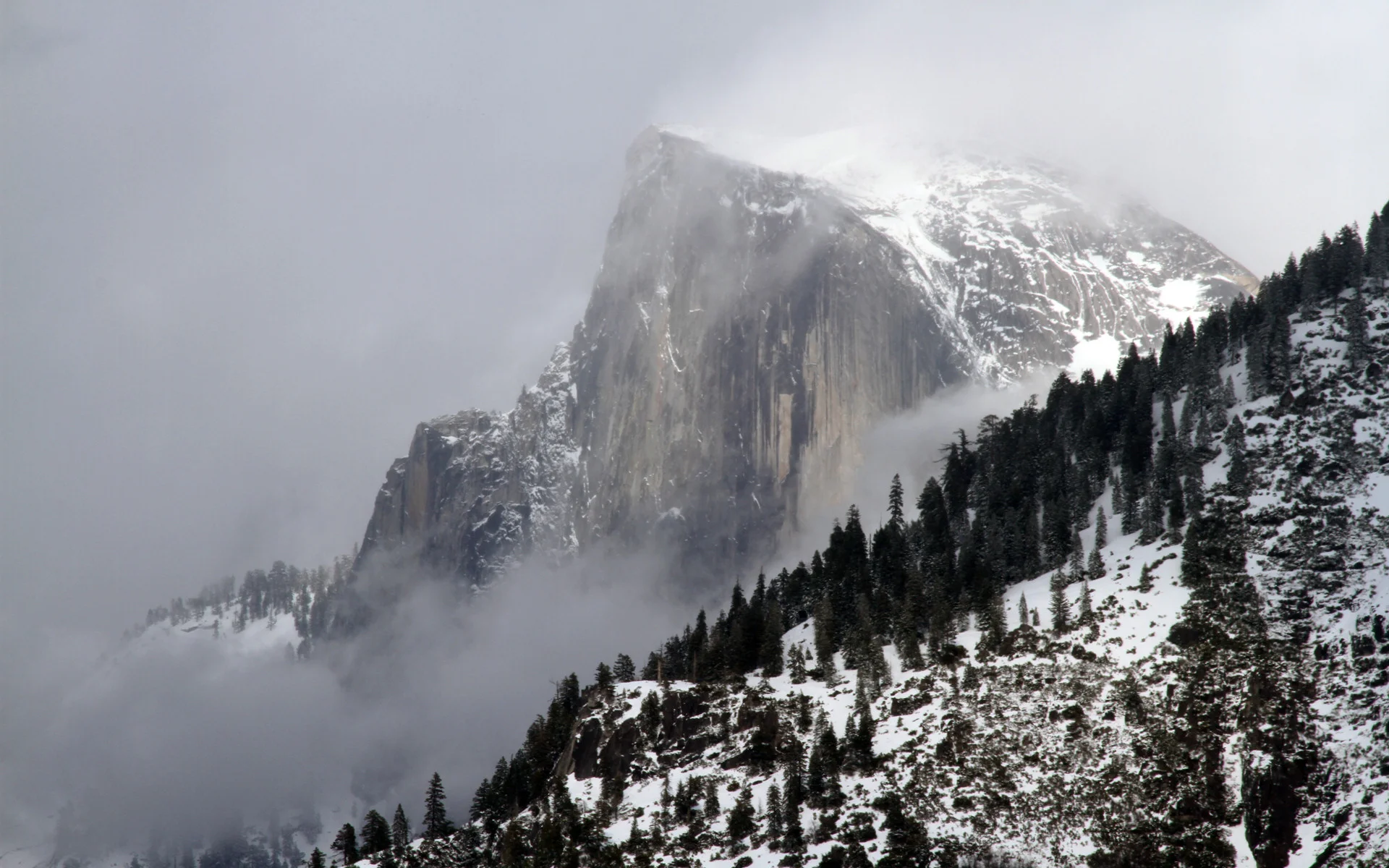 Image by www.yosemitehikes.com