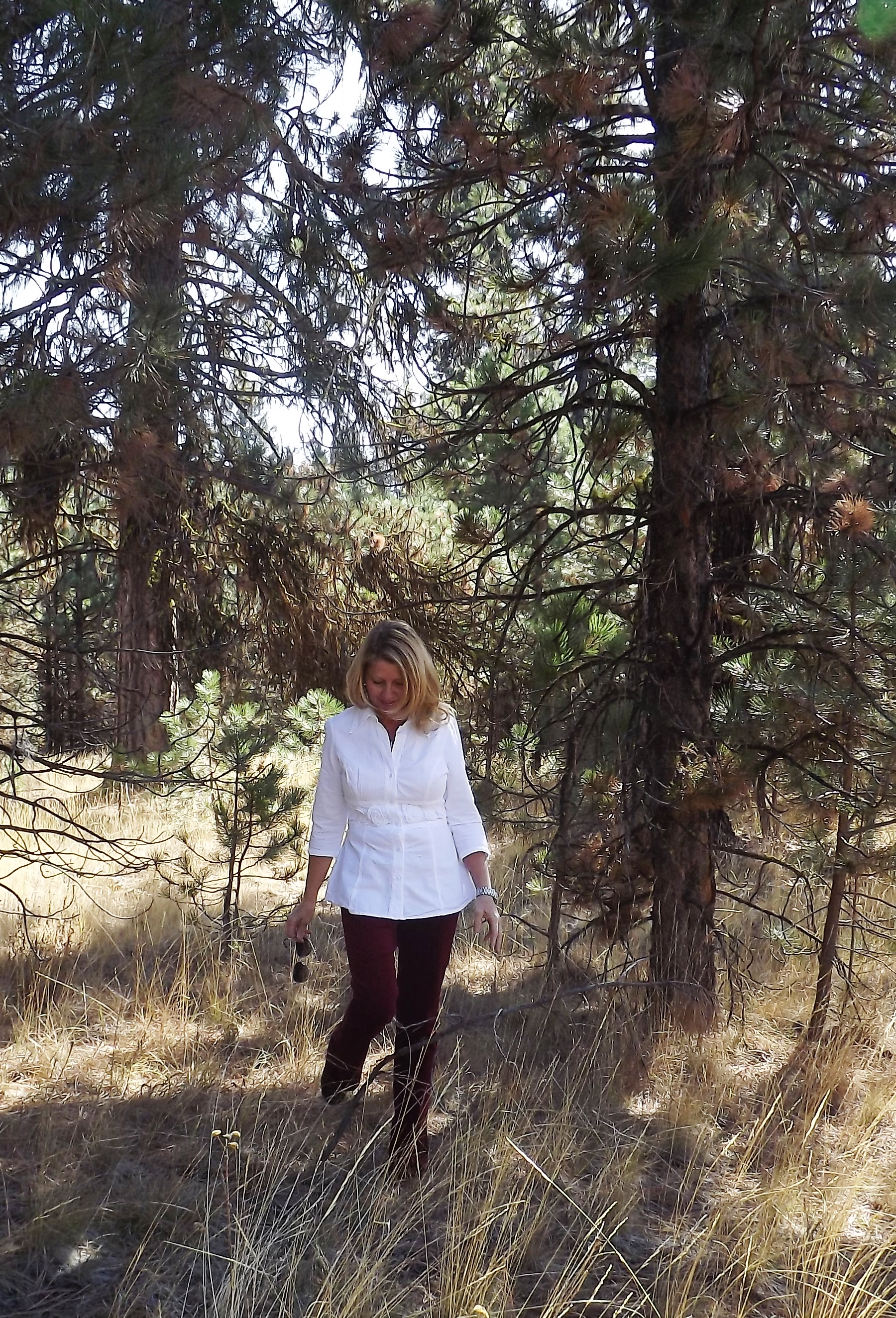 Once you get the hang of it, it is not that hard to walk in heels here.