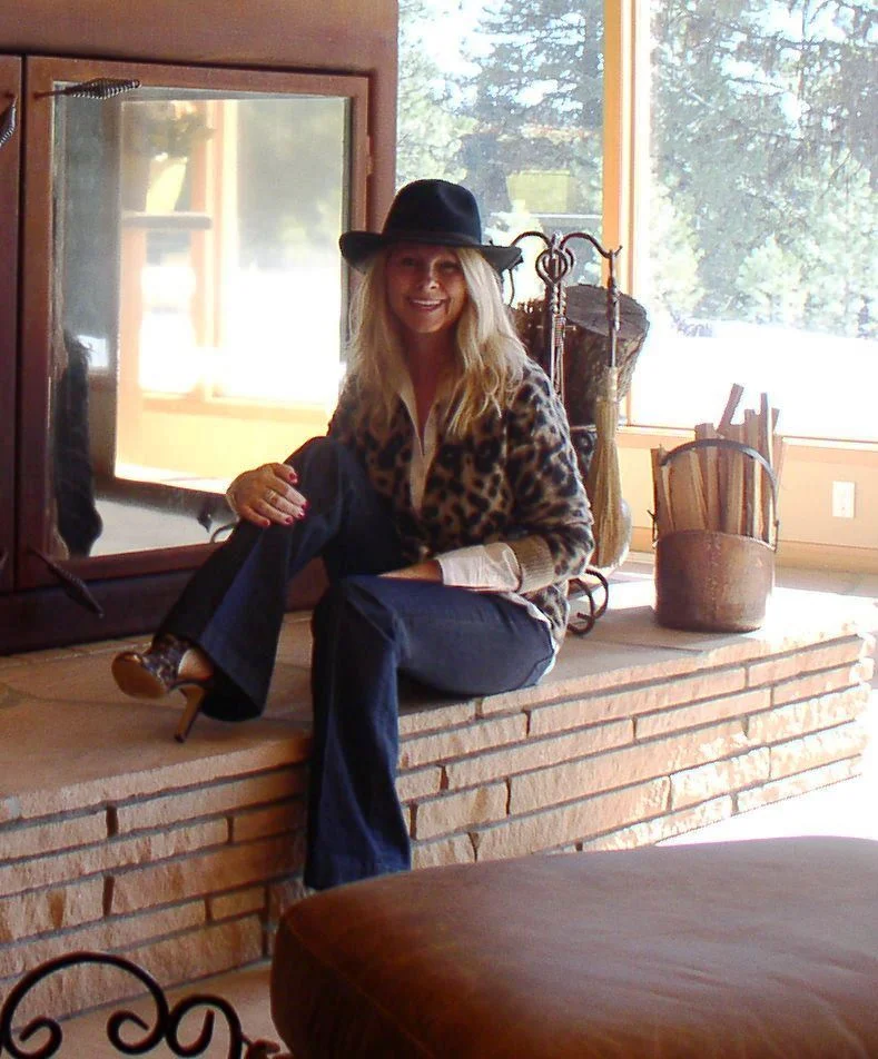 Leopard Cardi and Black Hat