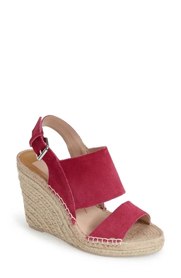 These wedges in the color Punch here .