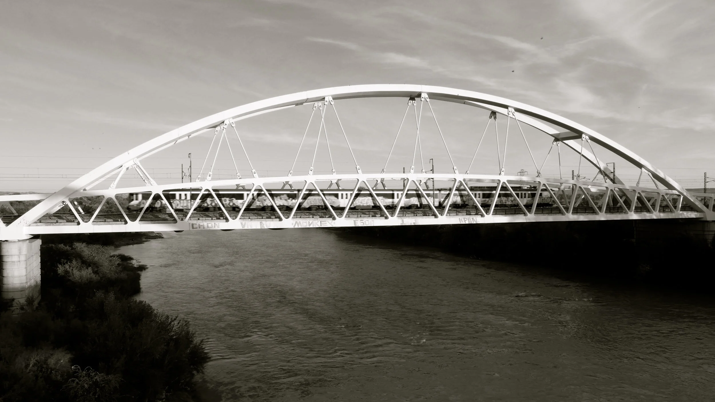 Puente del ferrocarril sobre el río Ebro. Zaragoza - 1