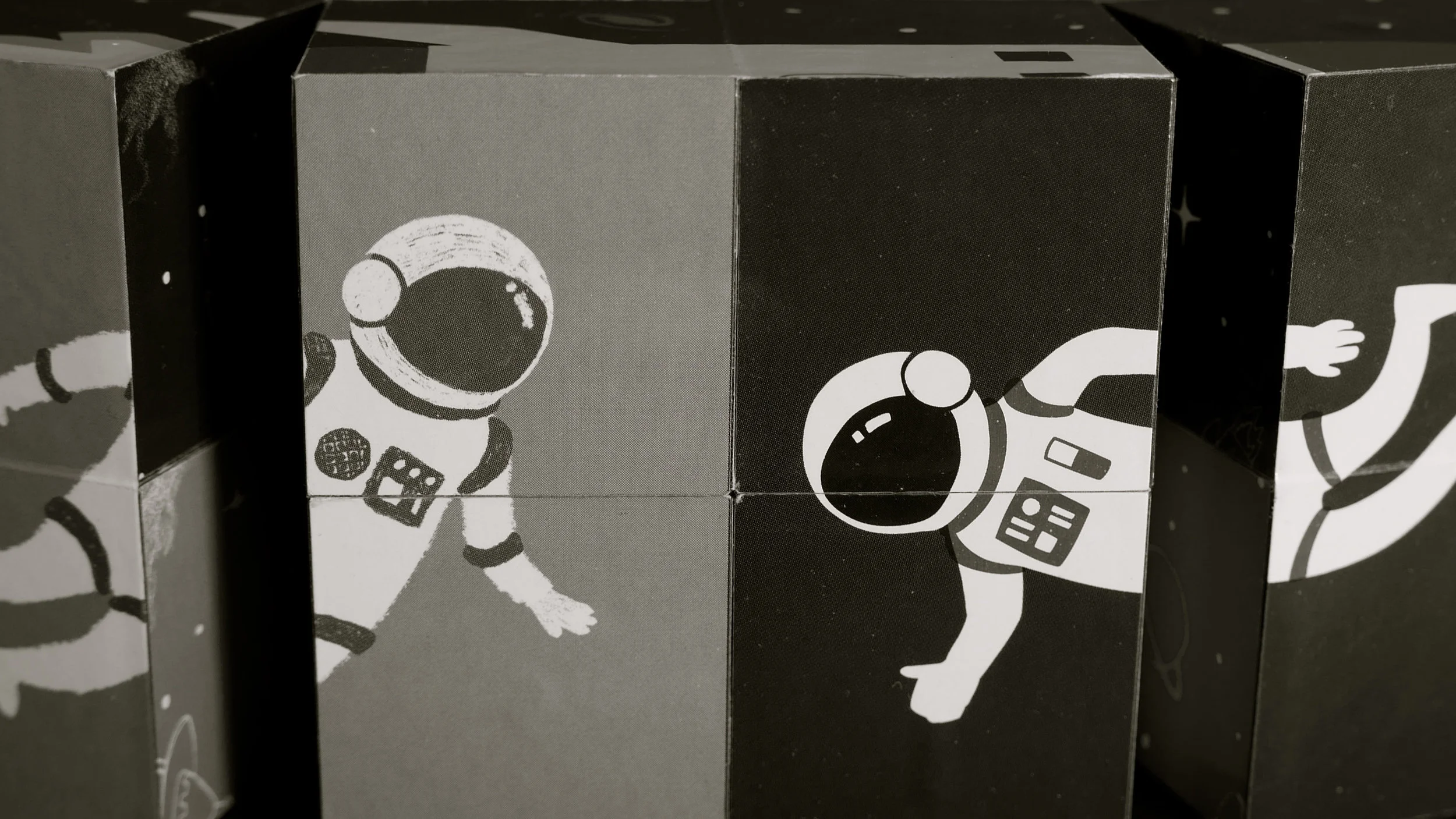 Astronautas rompecabezas articulado - 1