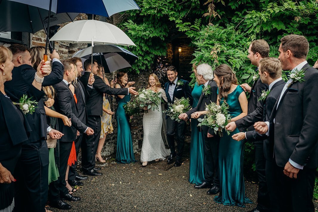 ✨ S h o w e r e d  w i t h  L o v e ✨

These April showers have us reminiscing and swooning over this moment of Liv &amp; Andy&rsquo;s beautiful confetti shower after their ceremony in the Main Hall.

Adorned with umbrellas and smiles, they were show