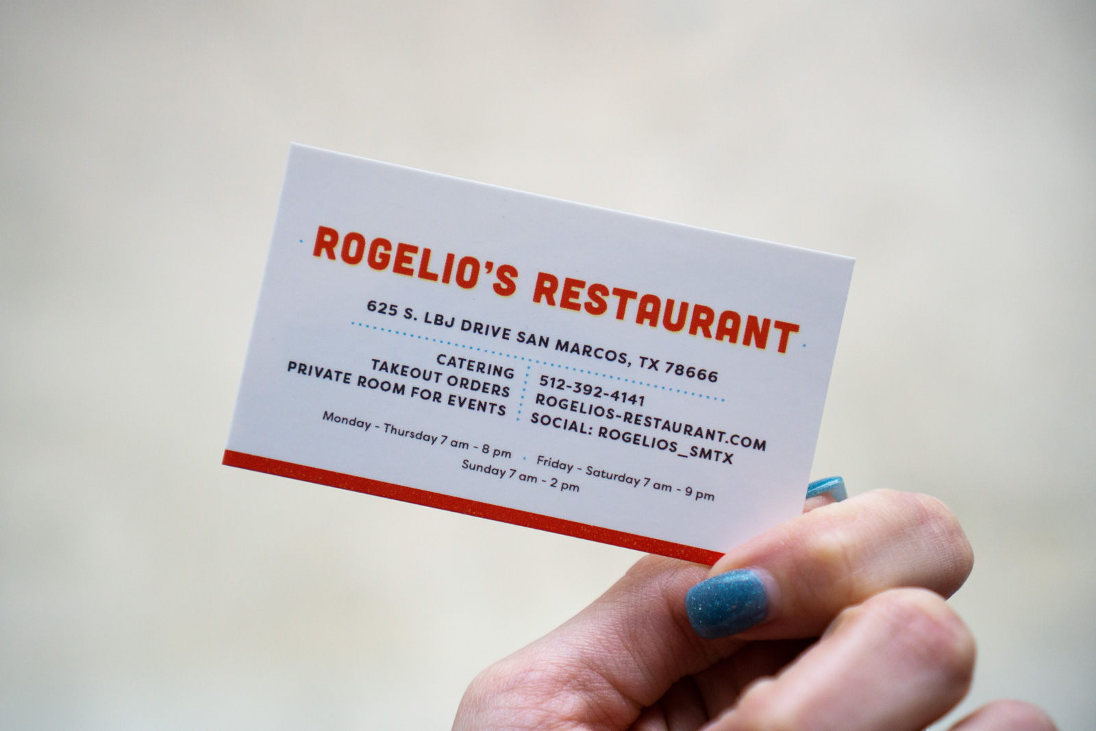 biz-card1.jpg