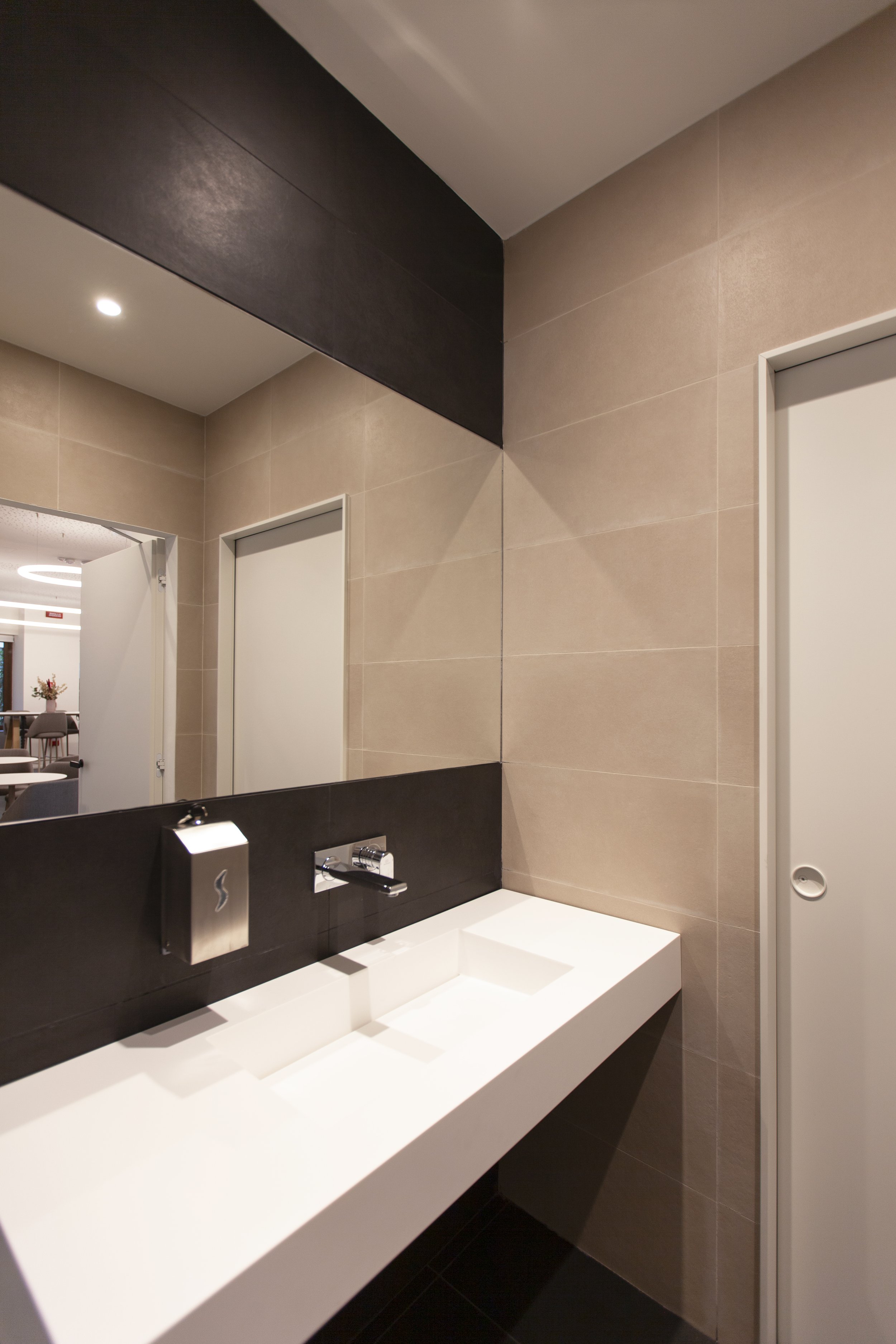 RKTTS progetto bagno reception COVIVIO Milano