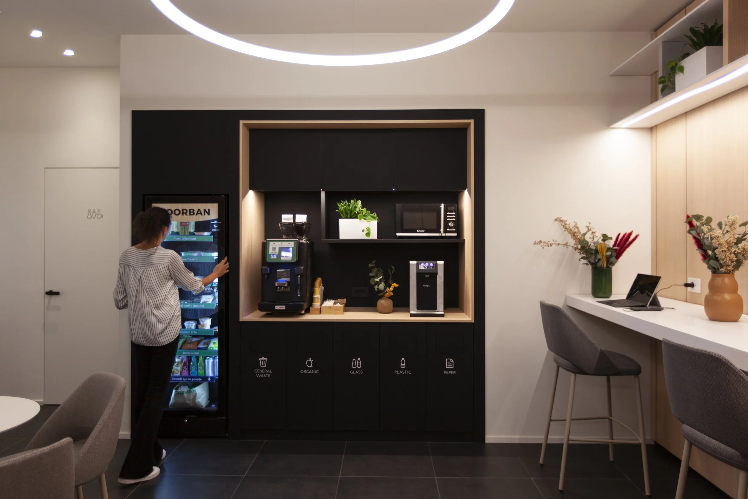 RKTTS progetto zona ristoro reception COVIVIO Milano