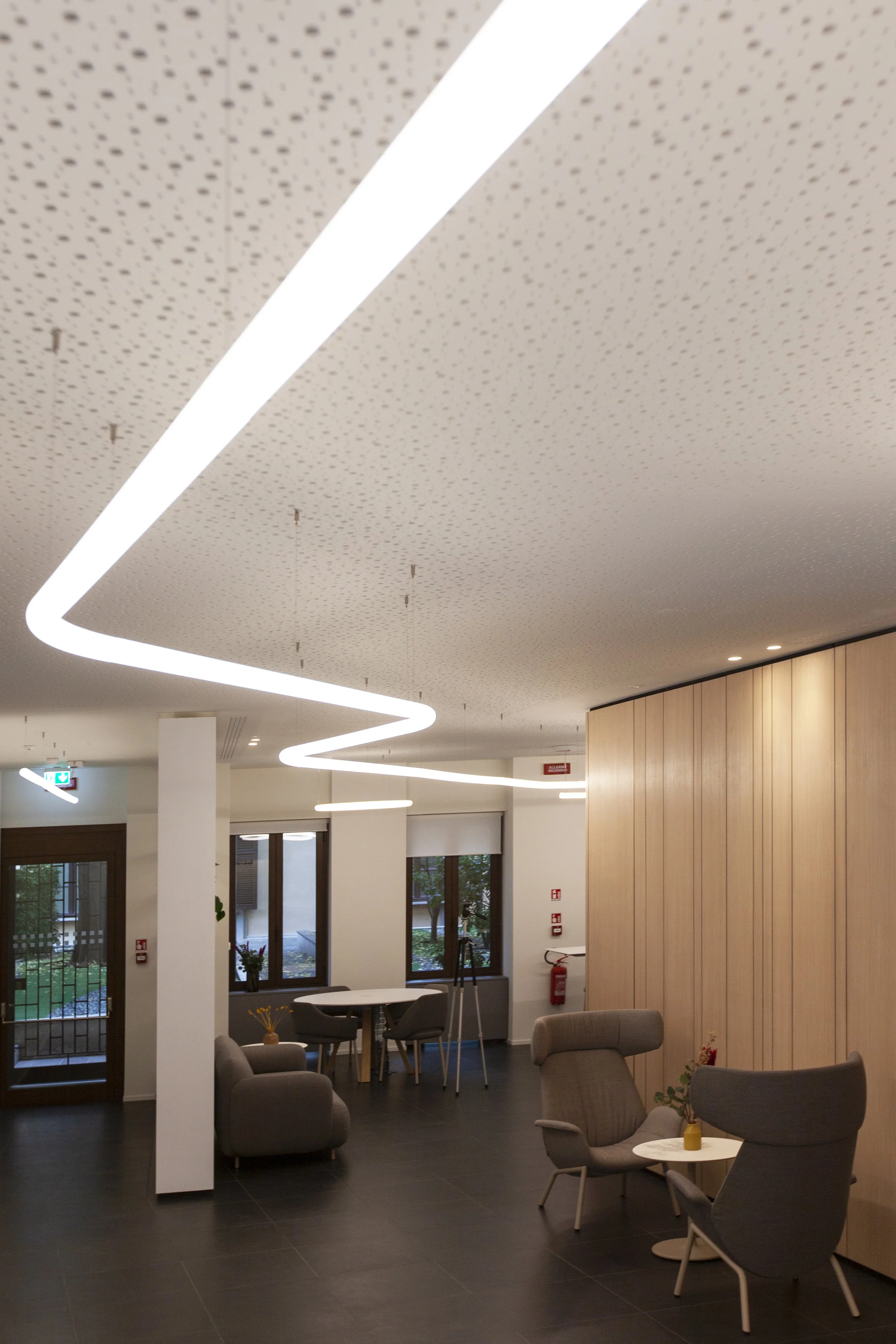 RKTTS progetto illuminotecnico reception COVIVIO Milano