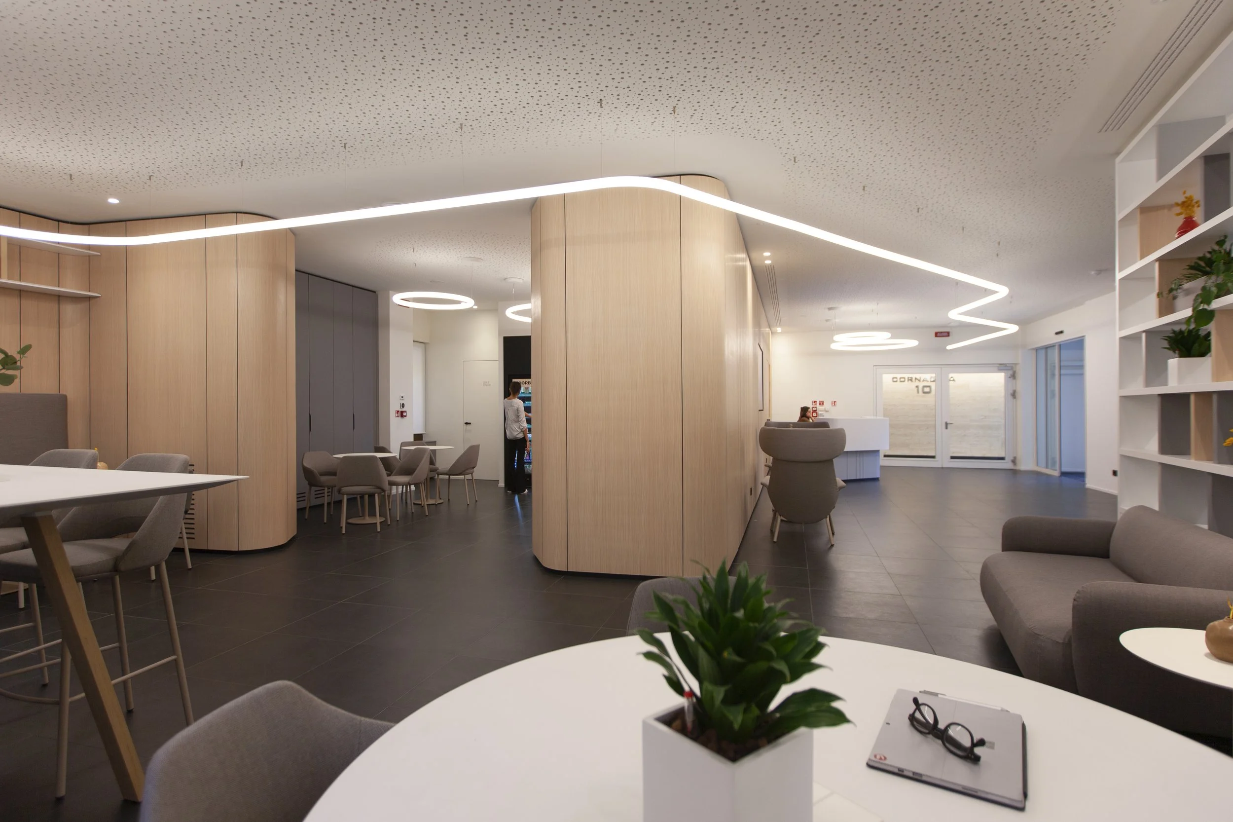 RKTTS progetto zona lavoro reception COVIVIO Milano