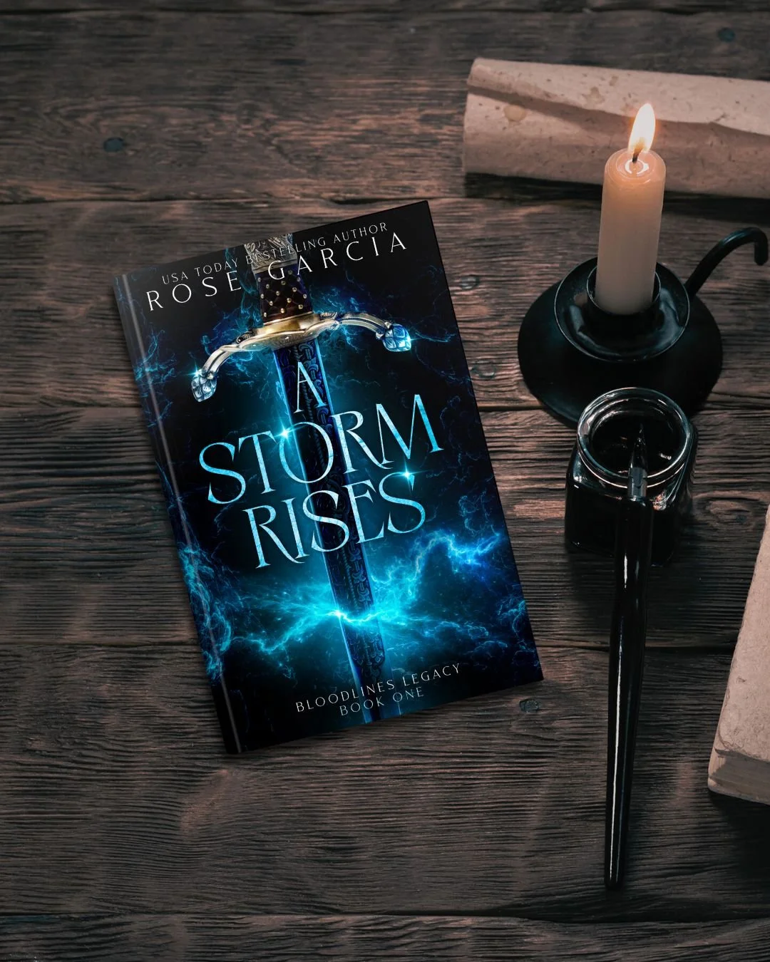 Looking to dive into an epic fantasy romance series? ⚔️ 

Sabatoge - Secrets - Betrayal 
&hellip;and a love no one saw coming ... 

Mateo is a lowborn half-fae who longs for a better life. So when the King opens his prestigious hunt to his province, 