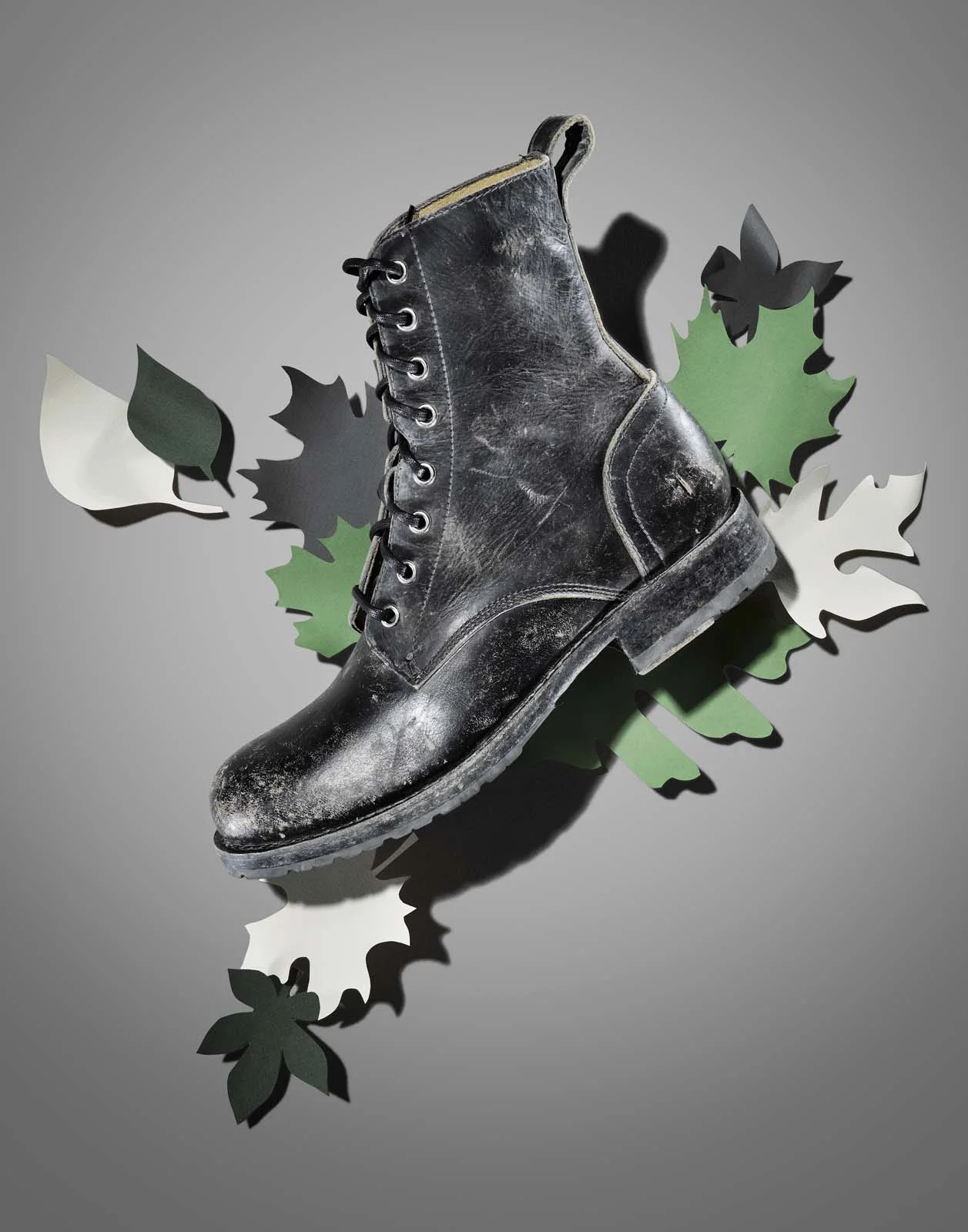 01_FRYE_BOOTS_.jpg