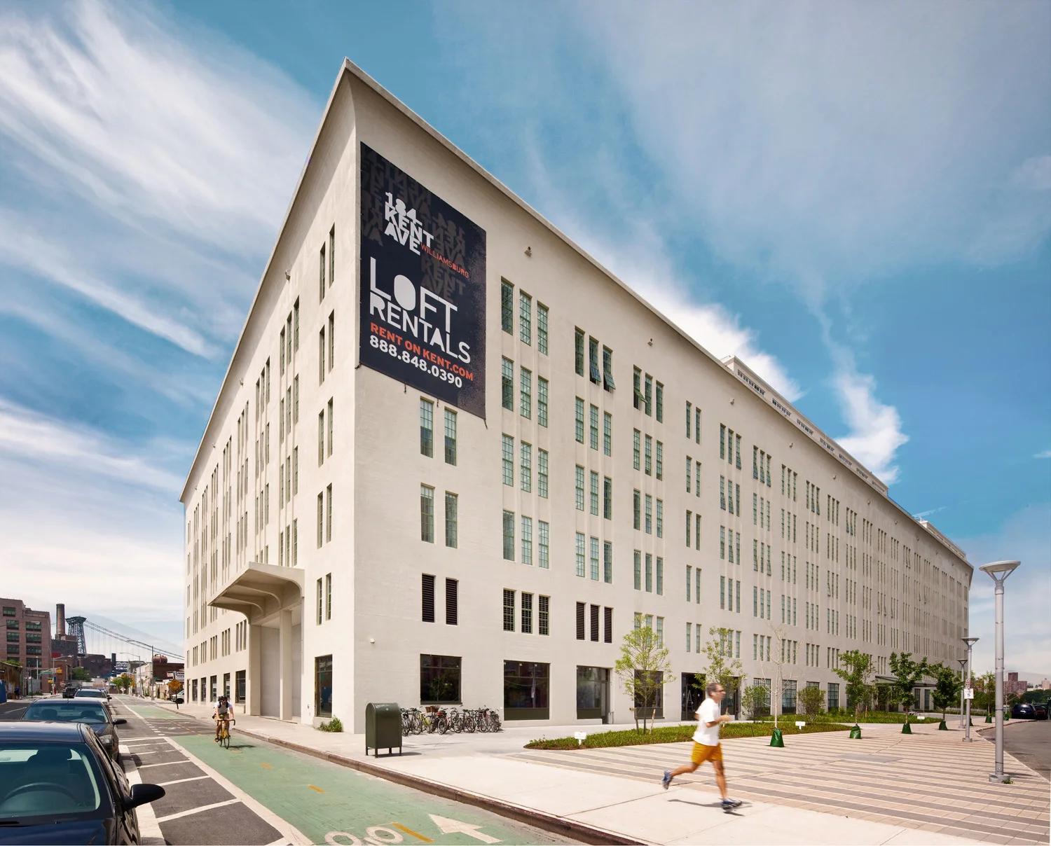 Exterior gt.jpg