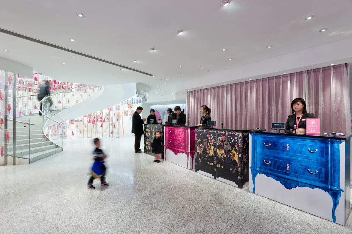 Barbie Store JSA 3962.jpg