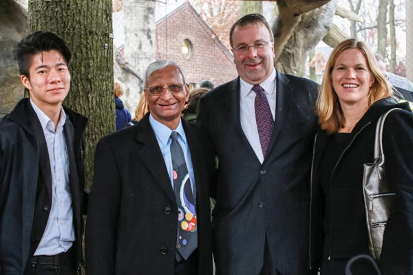 (Left to right) David Iseri from Slade Architecture, Amar Malla from NYC DDC, Ken Mitchell, Director of Staten Island Zoo, and Faith Rose from DDC pause to celebrate a successful project.