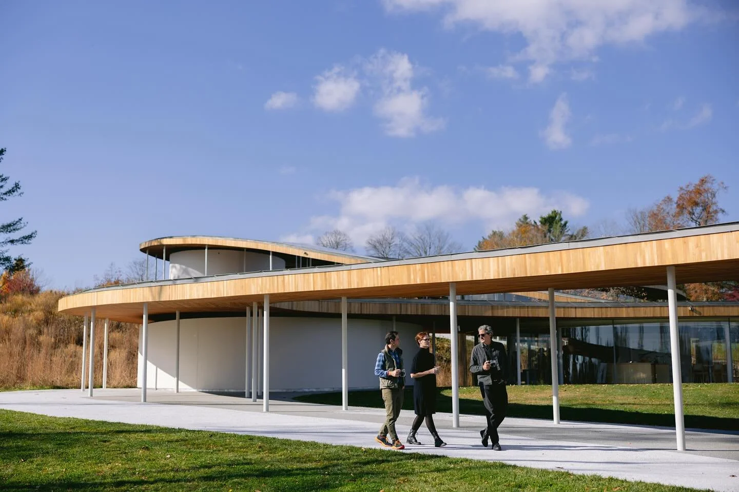 Our recent Grace Farms workshop invited participants into a hands-on exploration of how thoughtful design can foster rest, gathering, and collective well-being. Attendees engaged with core principles of the @dffmovement, examining how responsible, et