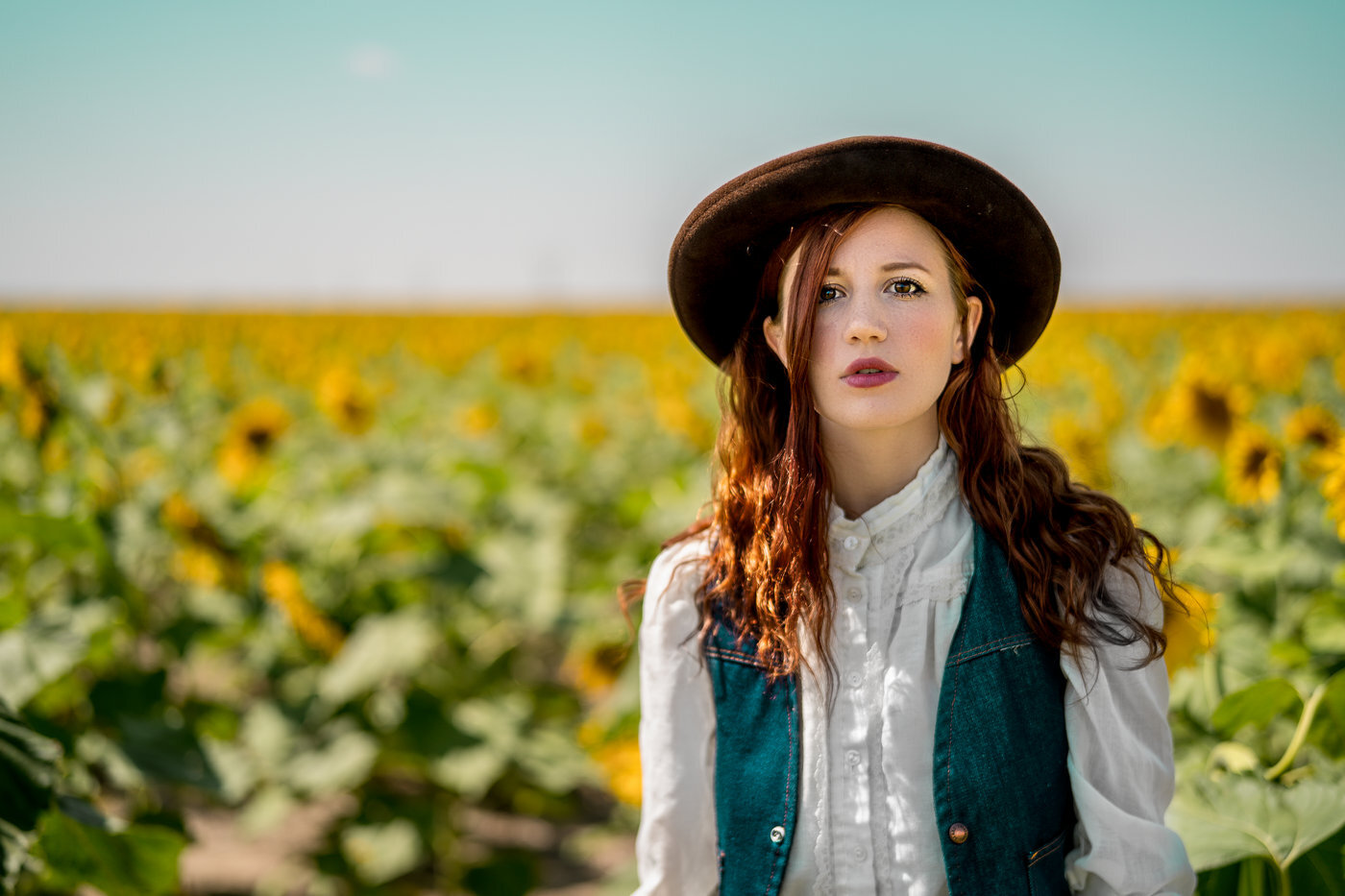 Maddi Dewalt-Sunflowers-0001.jpg