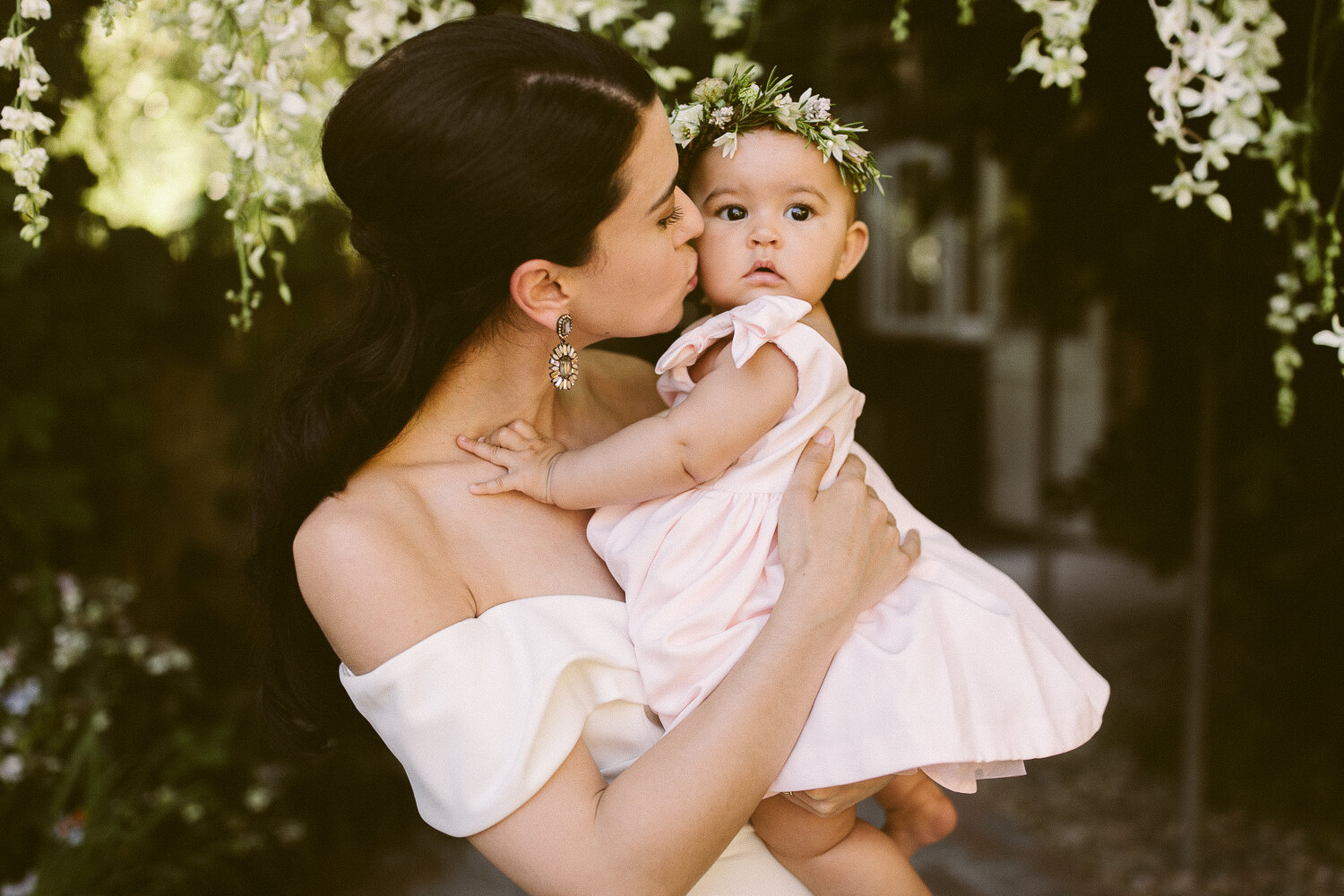 MINA & KEVIN Coordination by Sia Pallis of Perfectly Posh Events Photography by Andria Lindquist