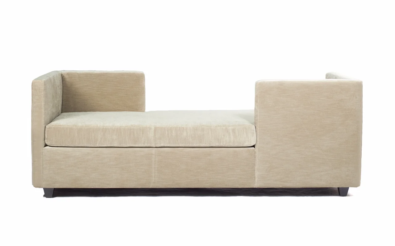 loudan velvet front.jpg