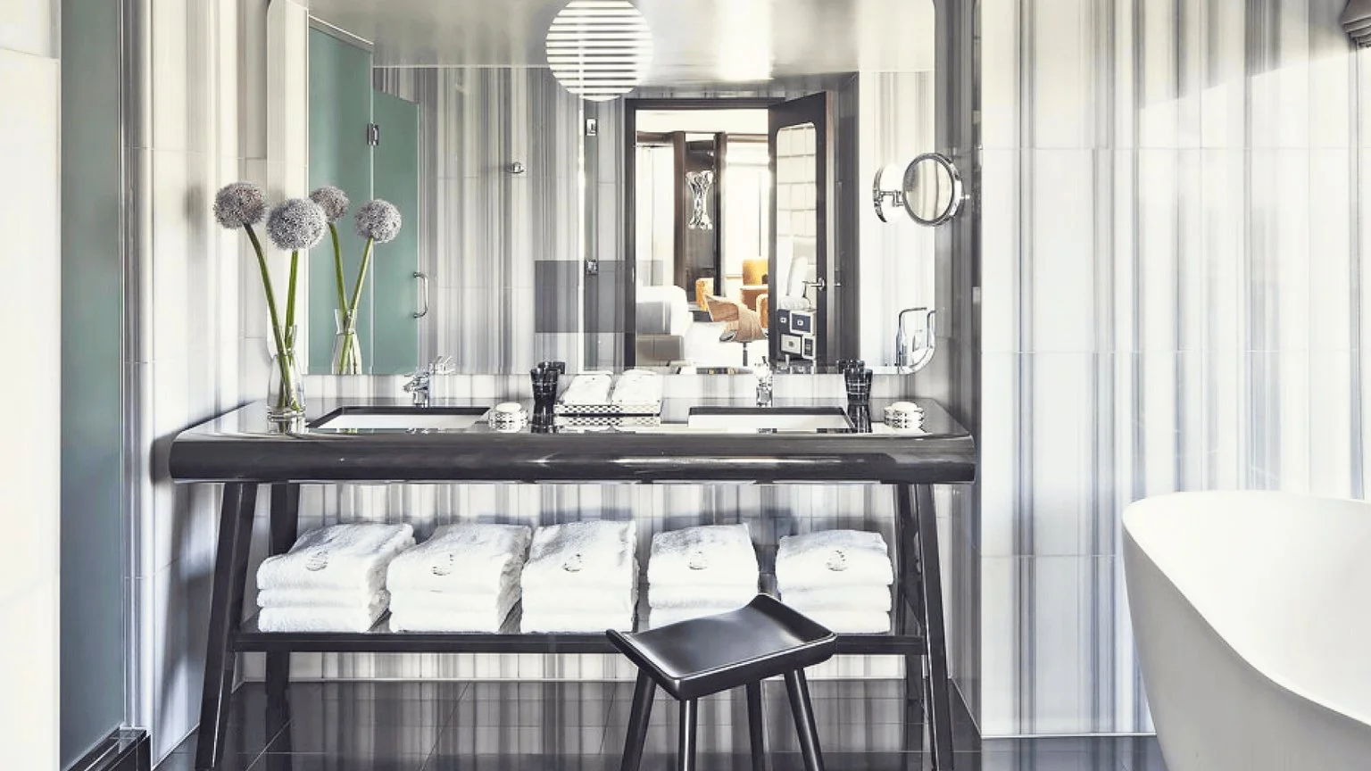 Watergate Hotel_Bathroom.jpg