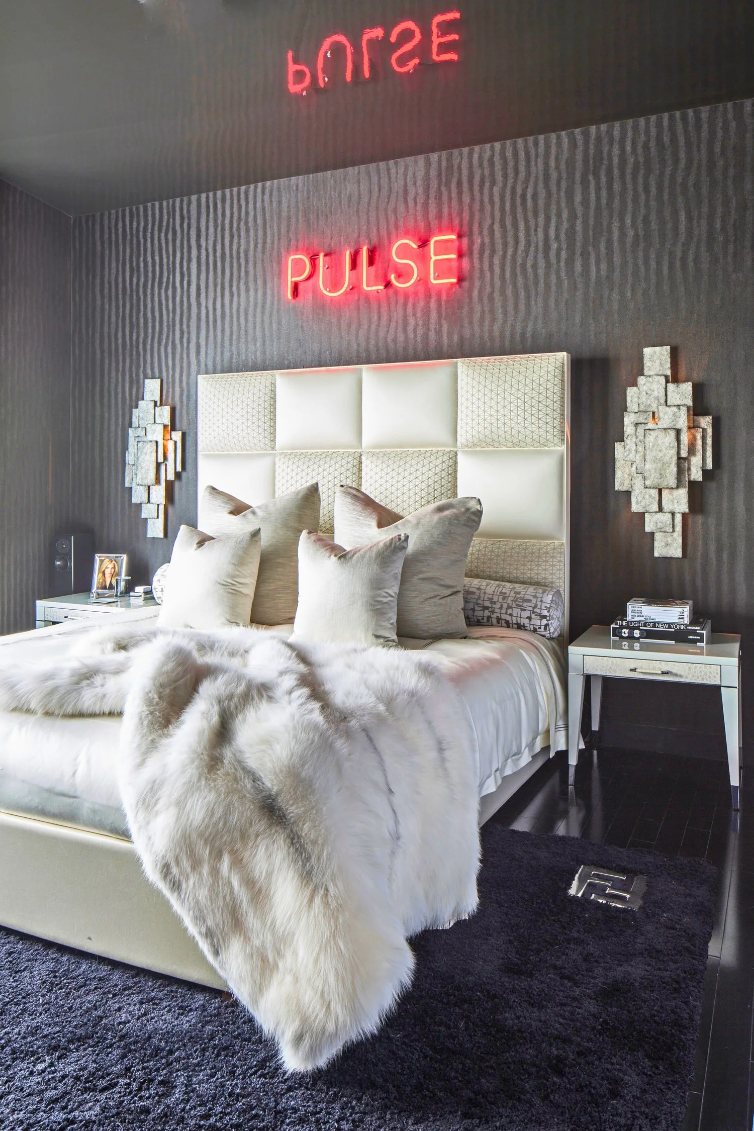 W Hotel Wall St_Bedroom (1).jpg