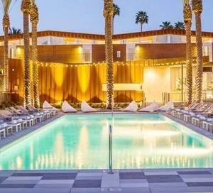 arrive-palm-springs-california-l-xlarge-300x272.jpg