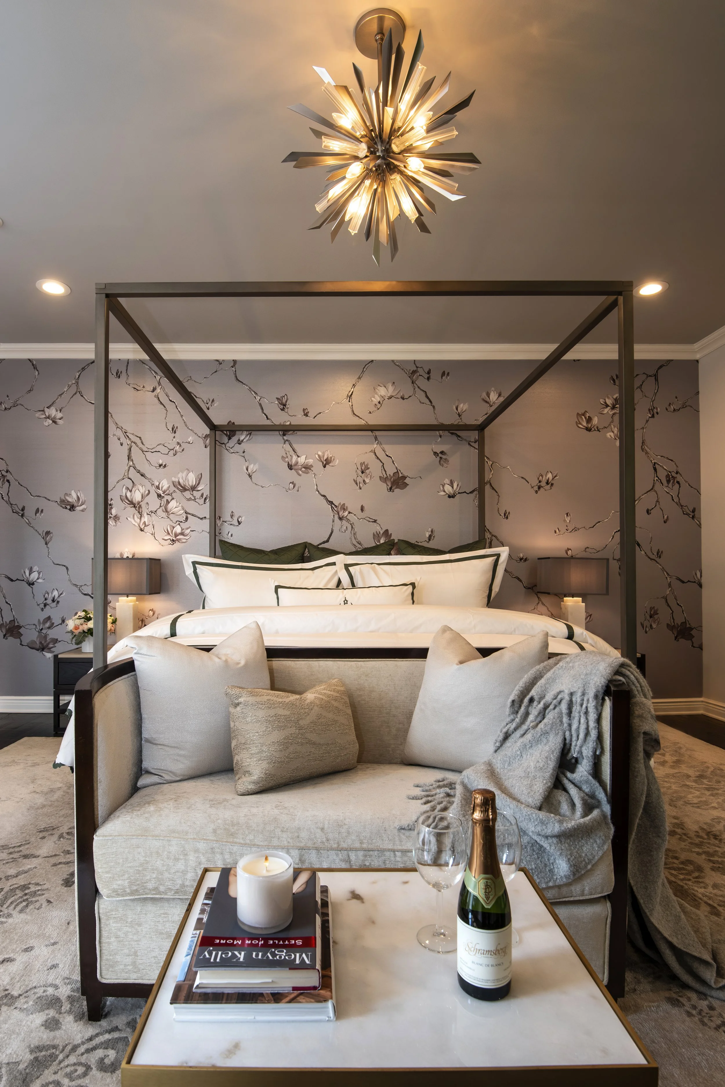 05_Private Res_NJ_Bedroom_Bed_Wallpaper.jpg