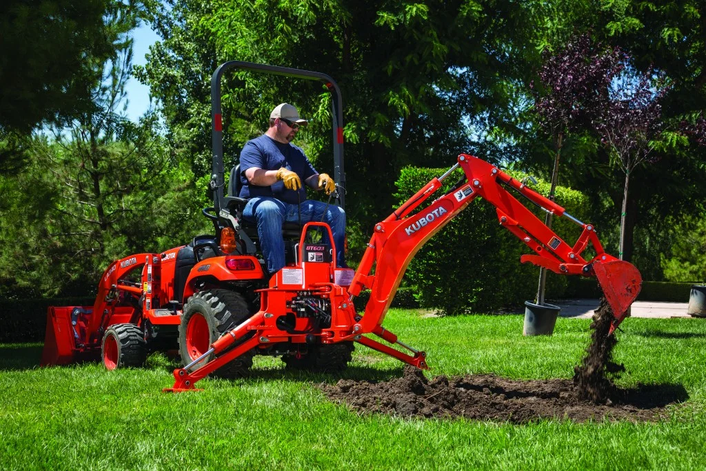 BX23E_Backhoe2_L-1024x683.jpg