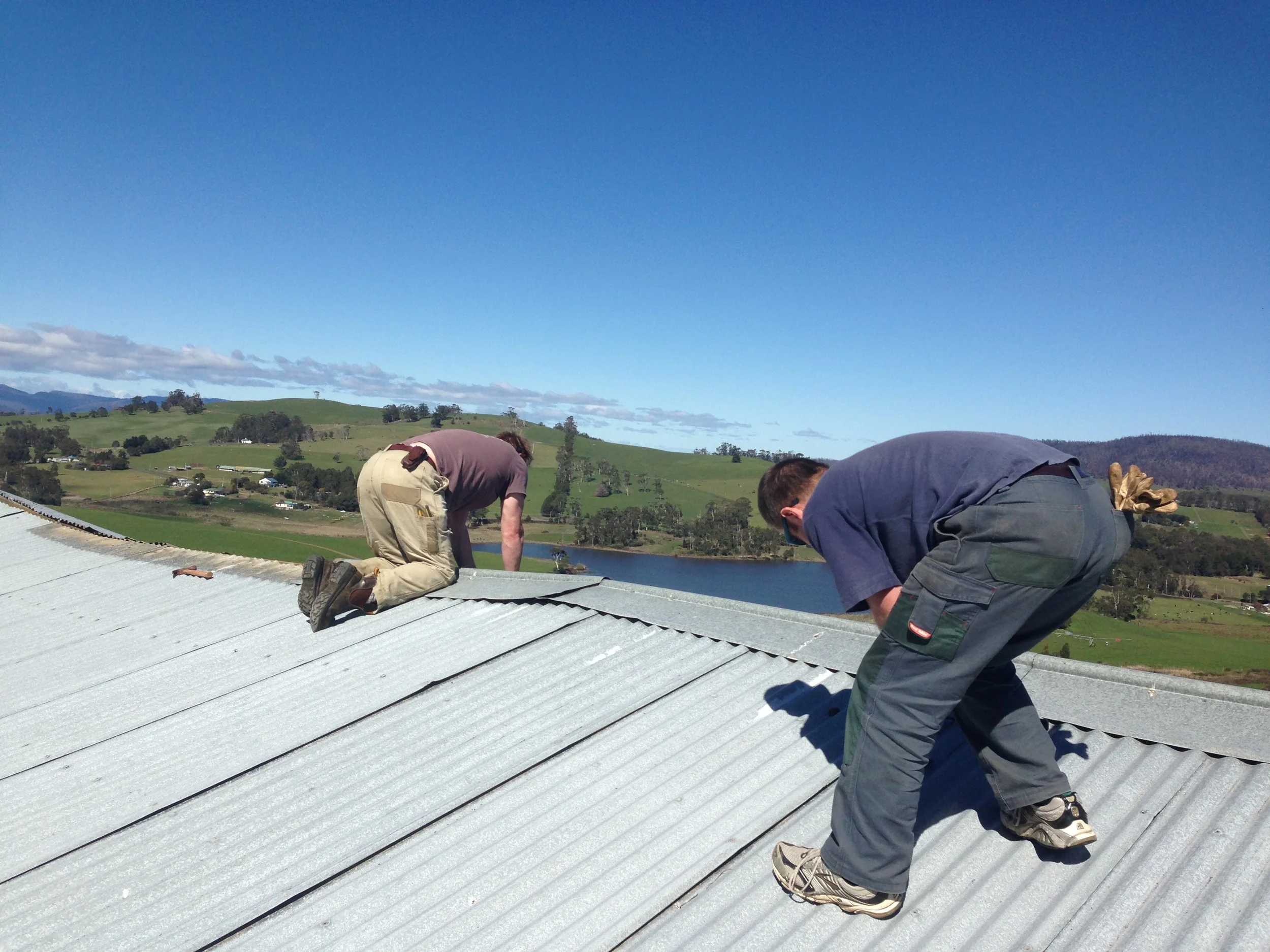 Deconstructing the old piggery (site of the new dairy) - 15 September 2013