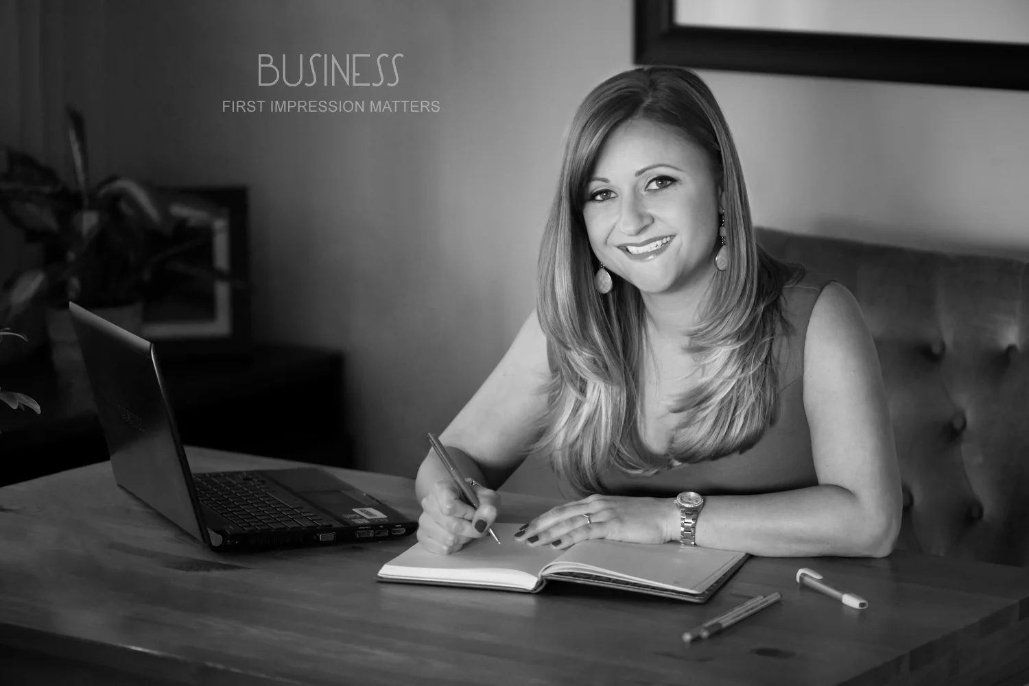 OksanART_bussiness_portrait.jpg