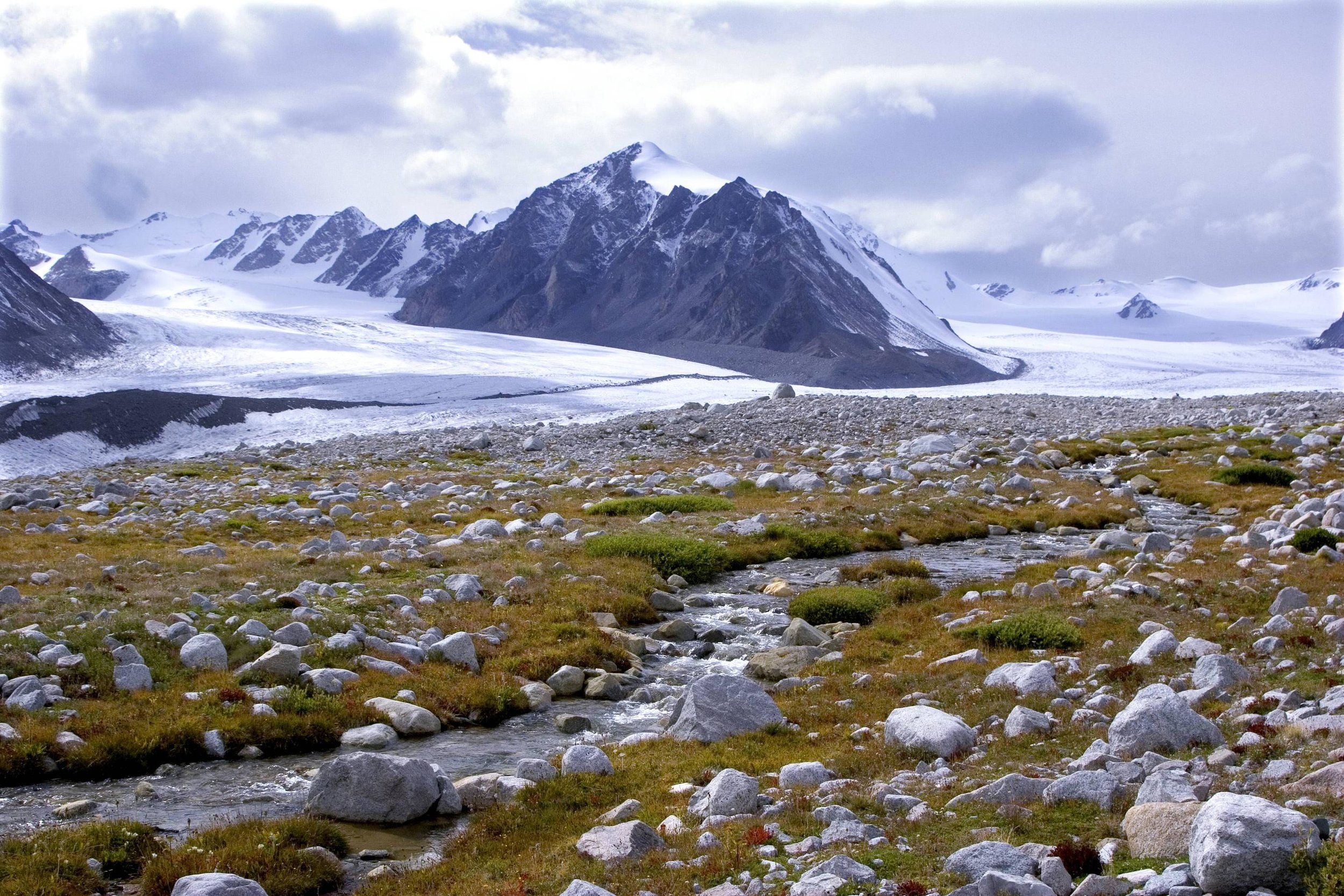 Altai Tavan Bogd.jpg