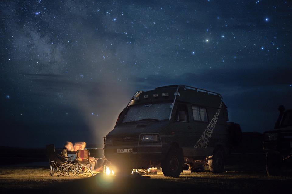 Iveco night 11.jpg