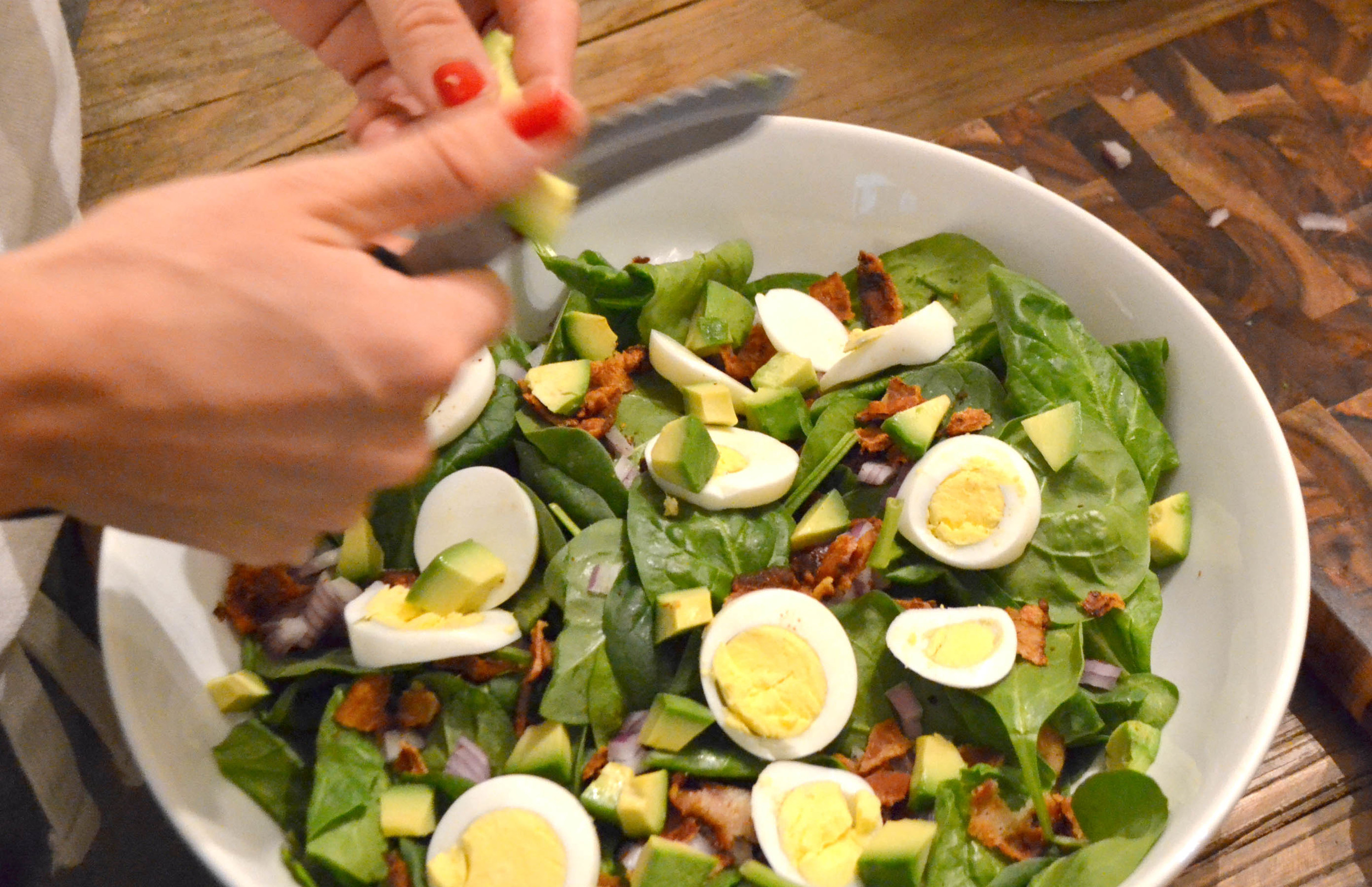 Spinach Bacon Avocado Salad — West Coast Capri