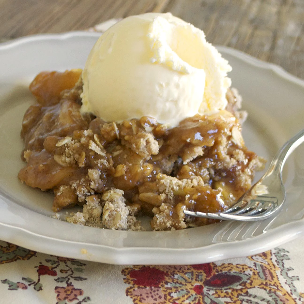 Salted Caramel Apple Crisp