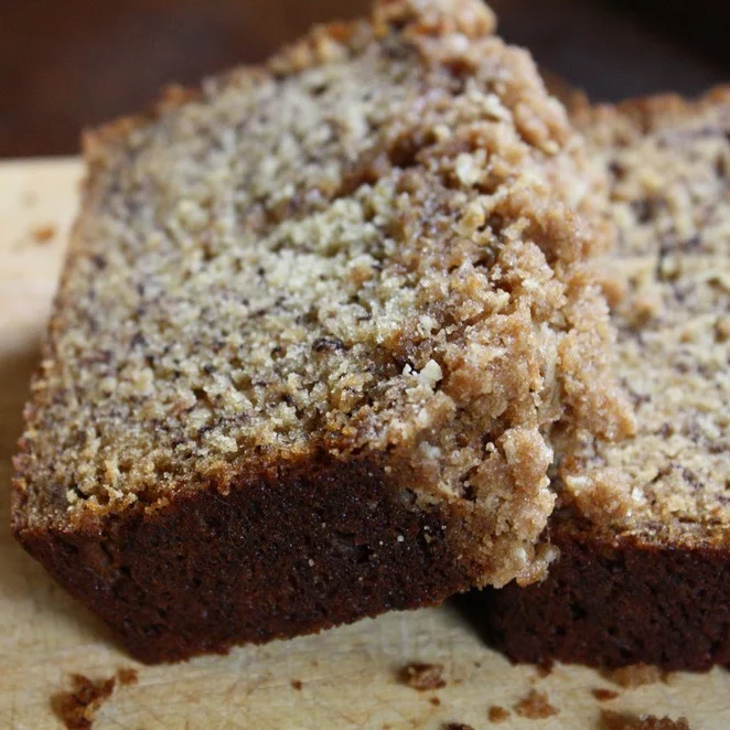 Cinnamon Crumble Banana Bread
