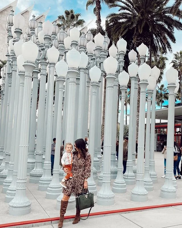 Do you ever play tourist in your own city??
I feel like it&rsquo;s harder and harder for us to get out with the kids between our busy schedules during the week to visit our favorite places in LA so we&rsquo;ve been trying to venture out on the weeken