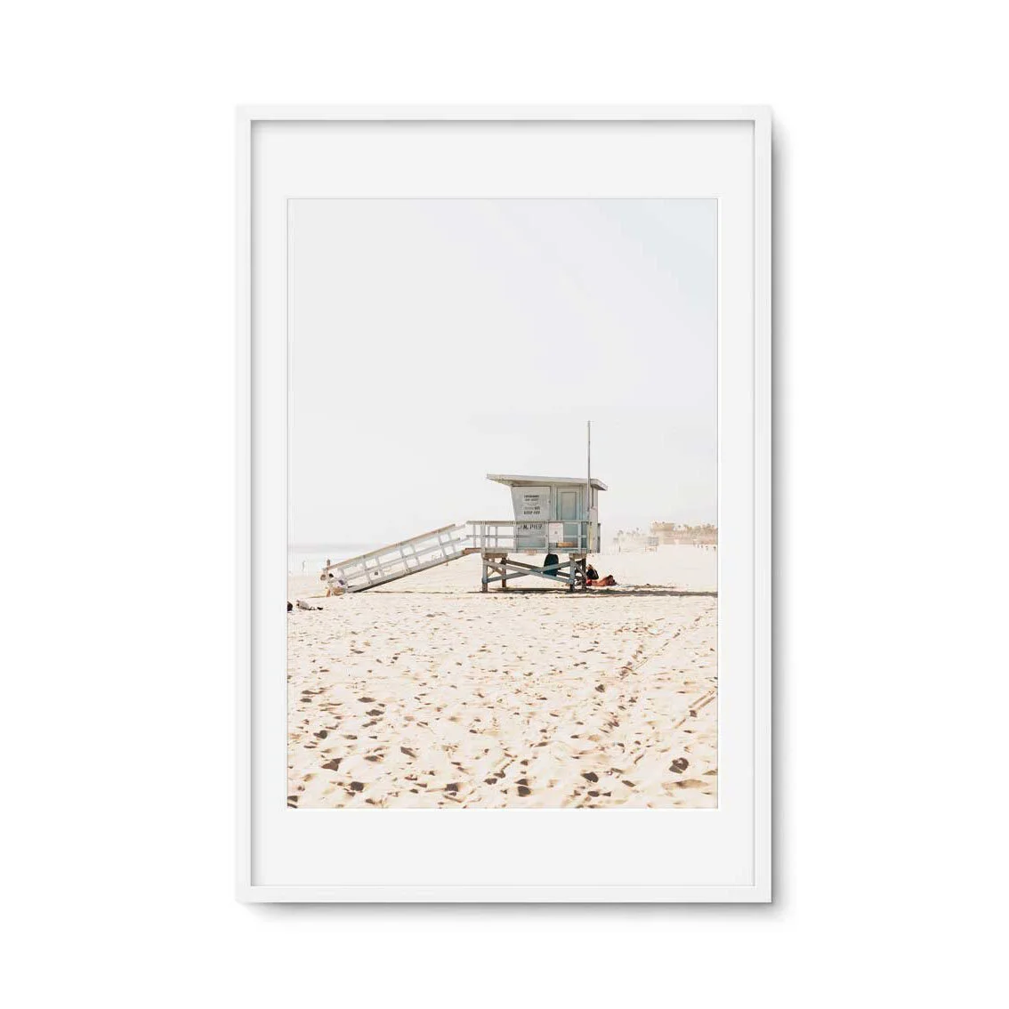 Manhattan Lifeguard tower 