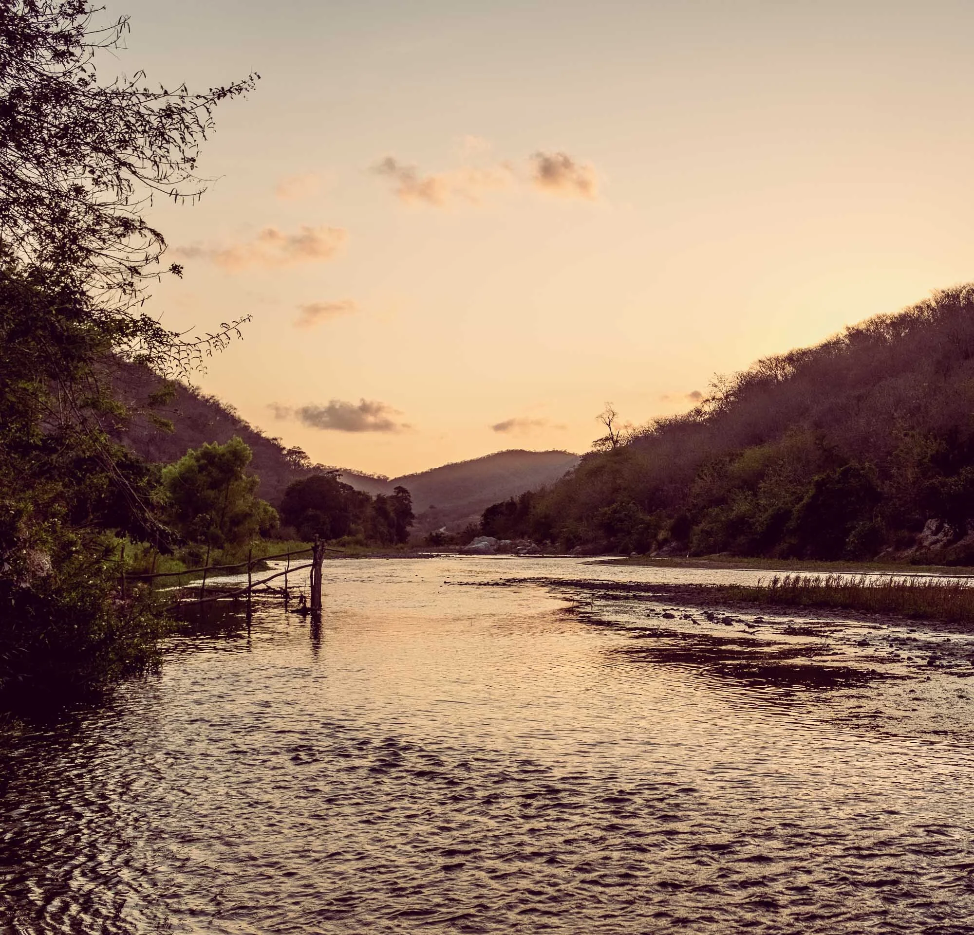 Richard-Stow-river-3209-HDR.jpg