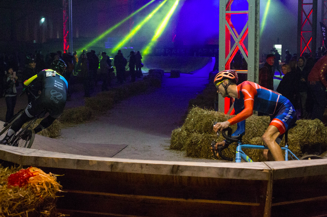 Bildschirmfoto 2016-10-23 um 15.58.46.png