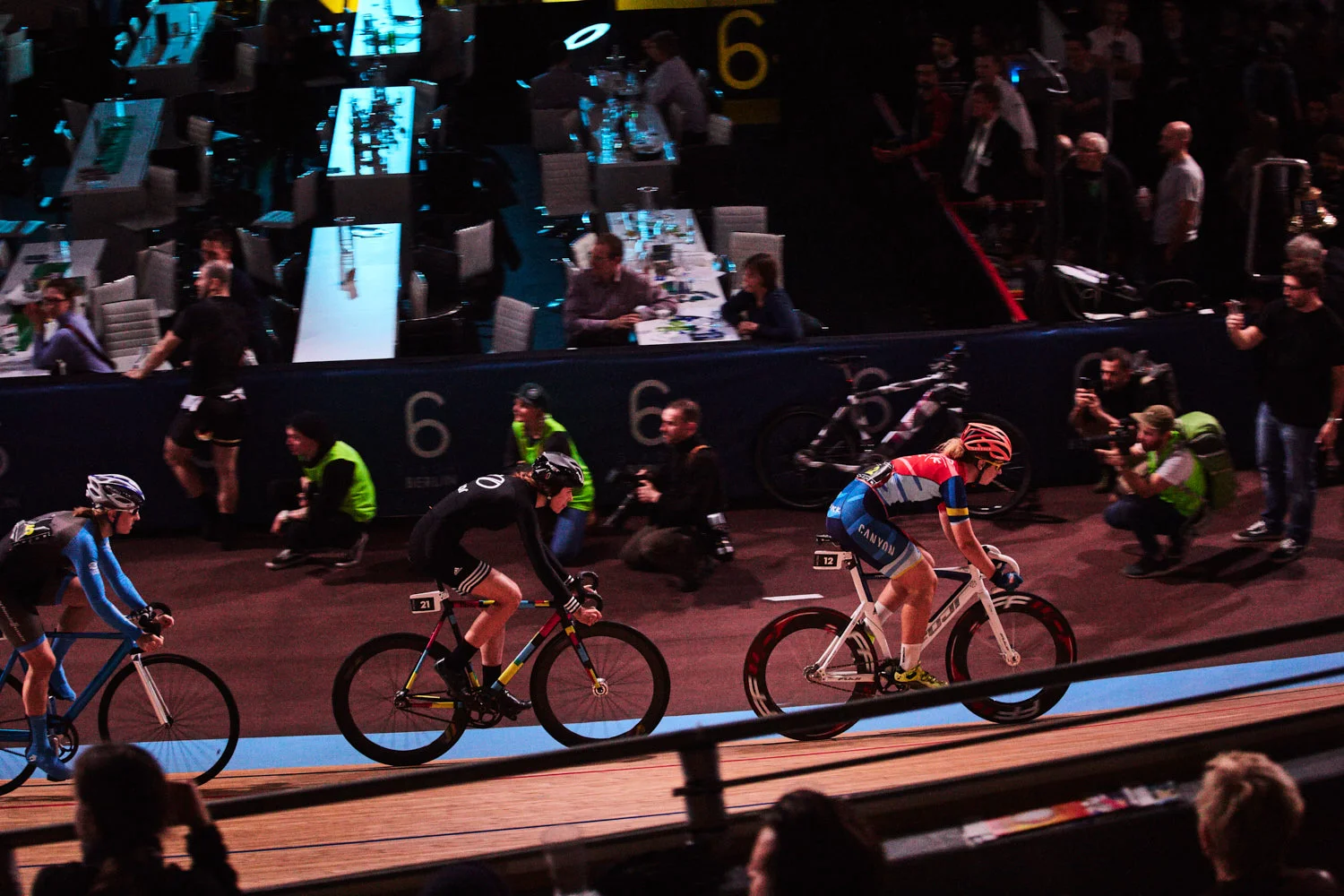 LOWRES-CARLOS-FERNANDEZ-LASER-HIRES-CARLOS-FERNANDEZ-LASER-RADRACE-SIXDAYS-RACE-02-3745.jpg