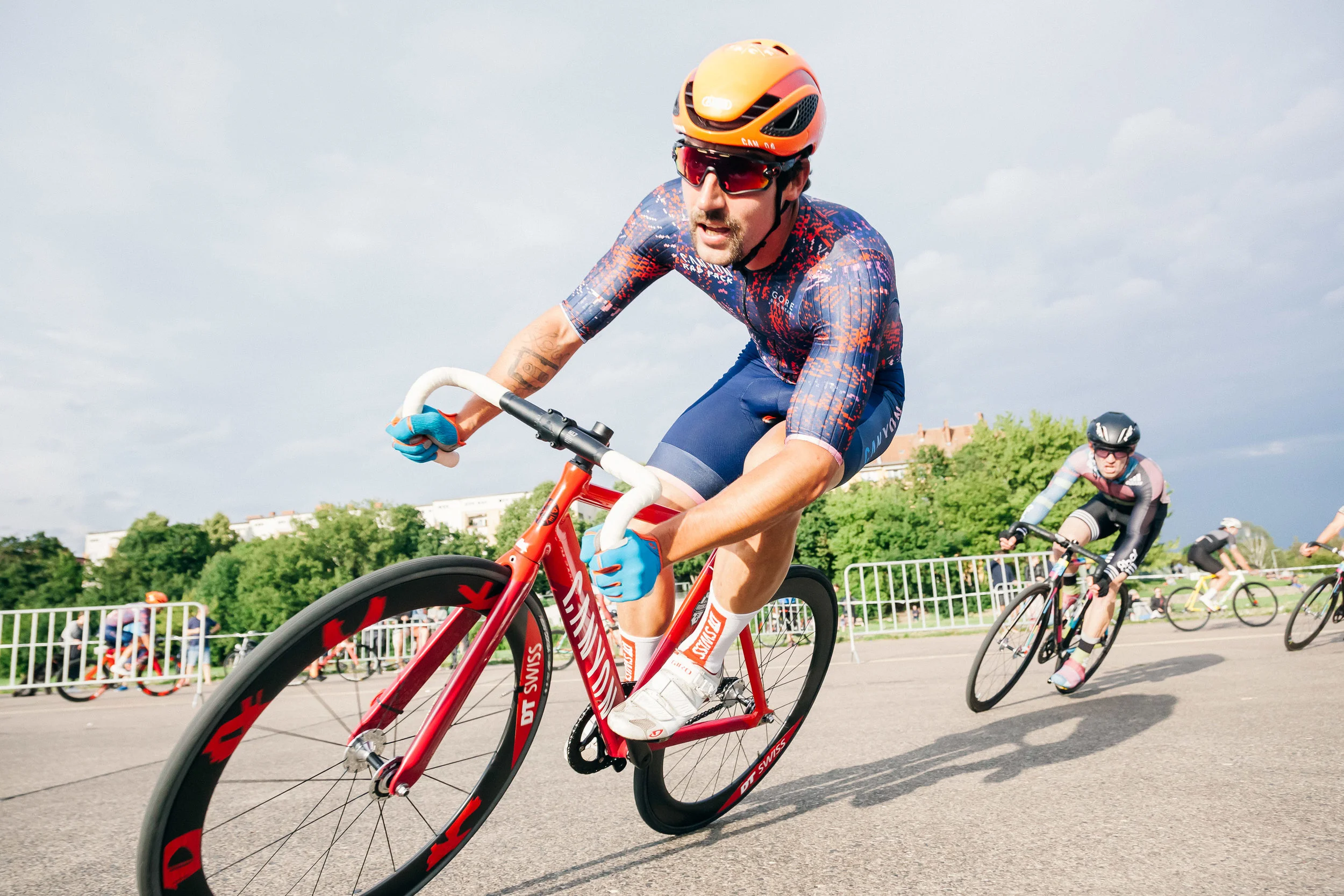 stefanhaehnel_8barcrit_radpack-16.jpg