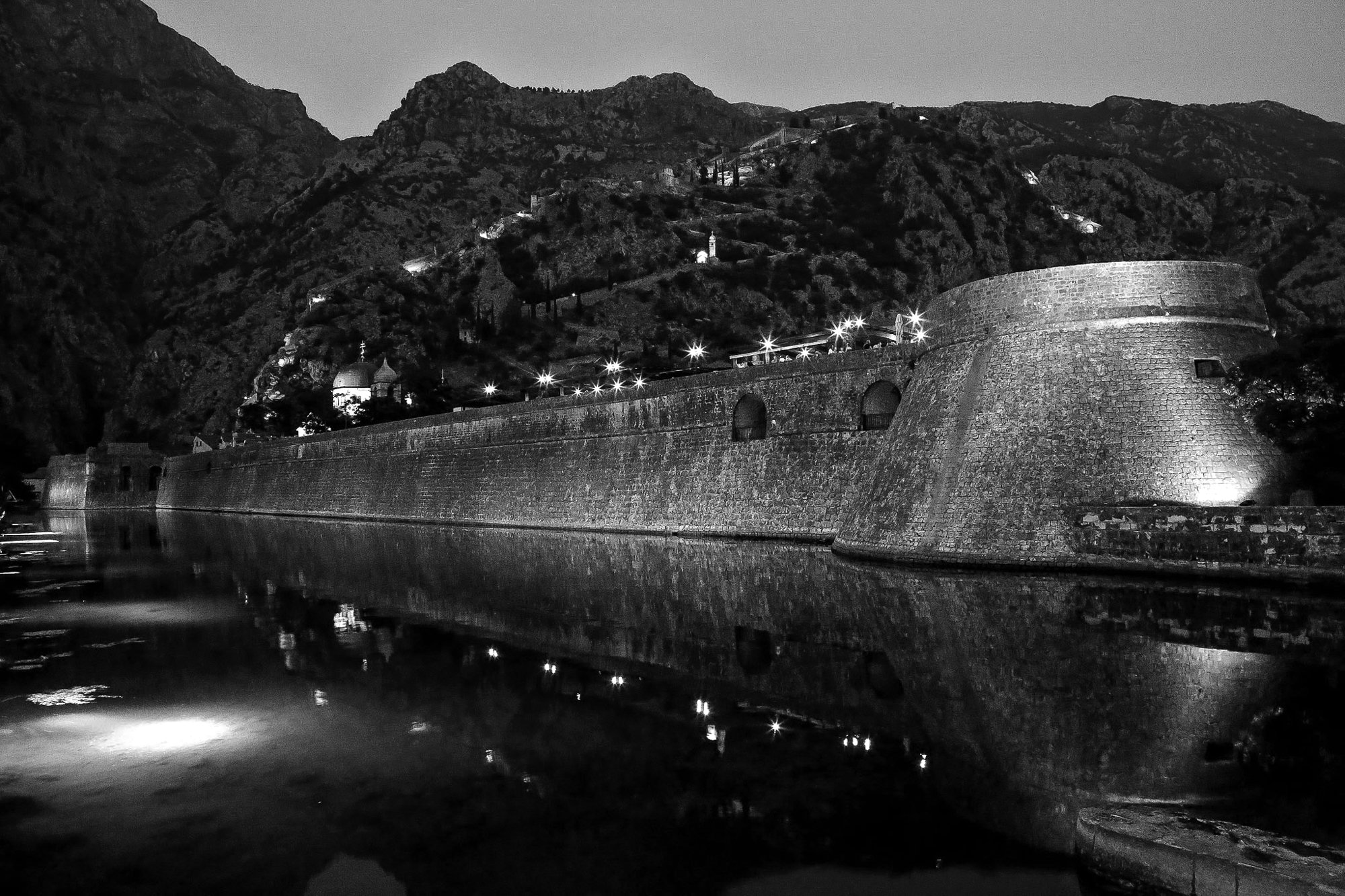 Private-Jet-Flights-to-Montenegro-hire-tivat-plane.jpg