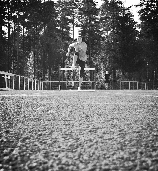 Det gäller att pinna på så att inte Olof kommer och jagar en med spjutet...