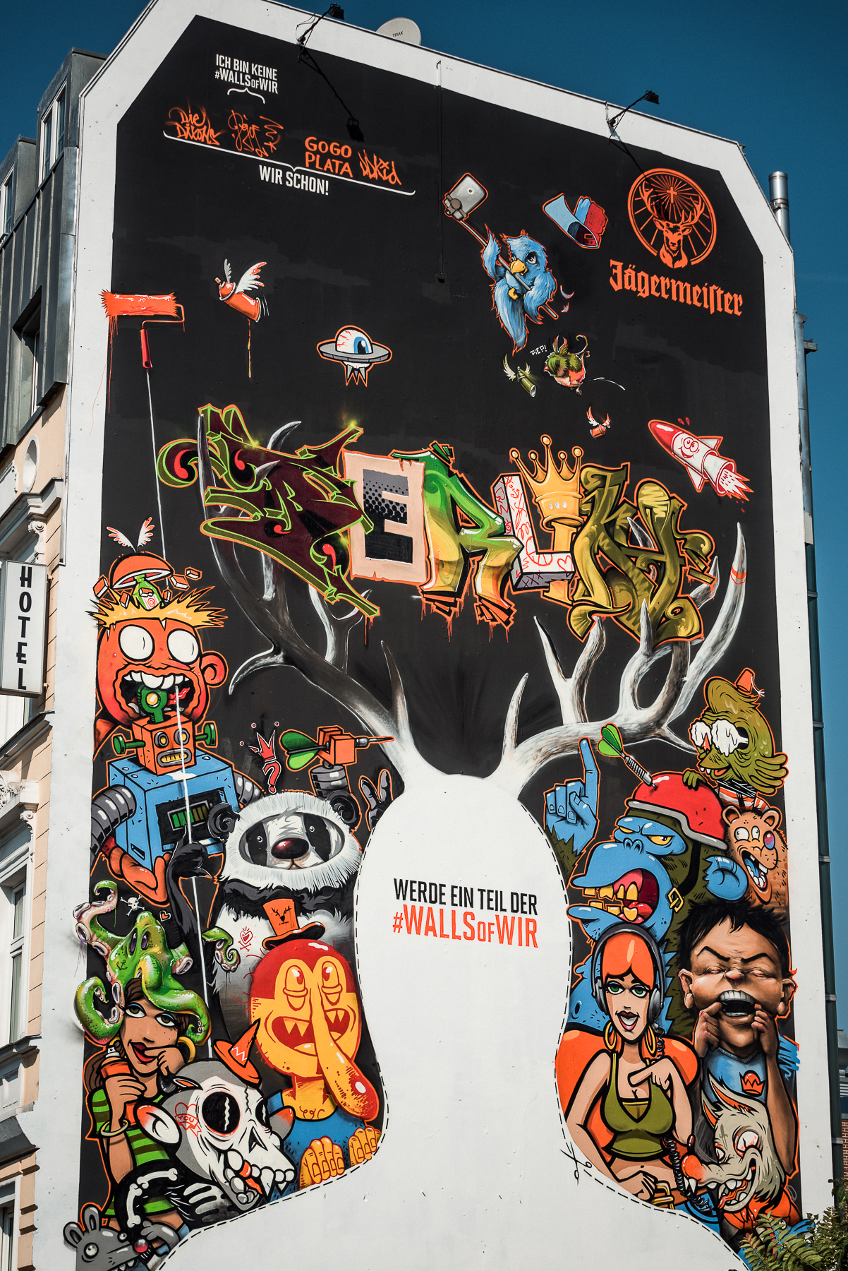 251 WALLSOFWIR Berlin 2016.jpg