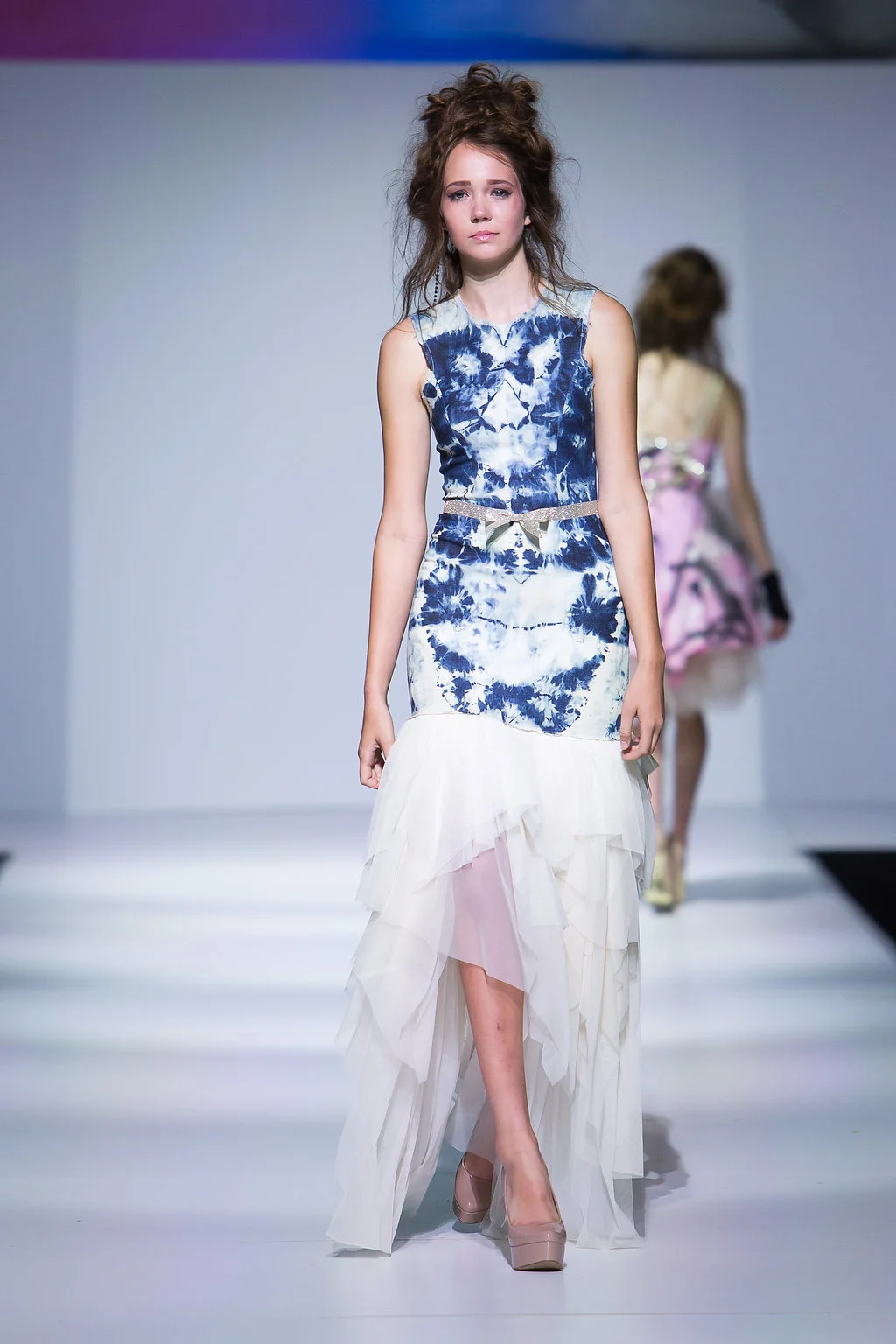 Symmetrical bleached denim with netting skirt