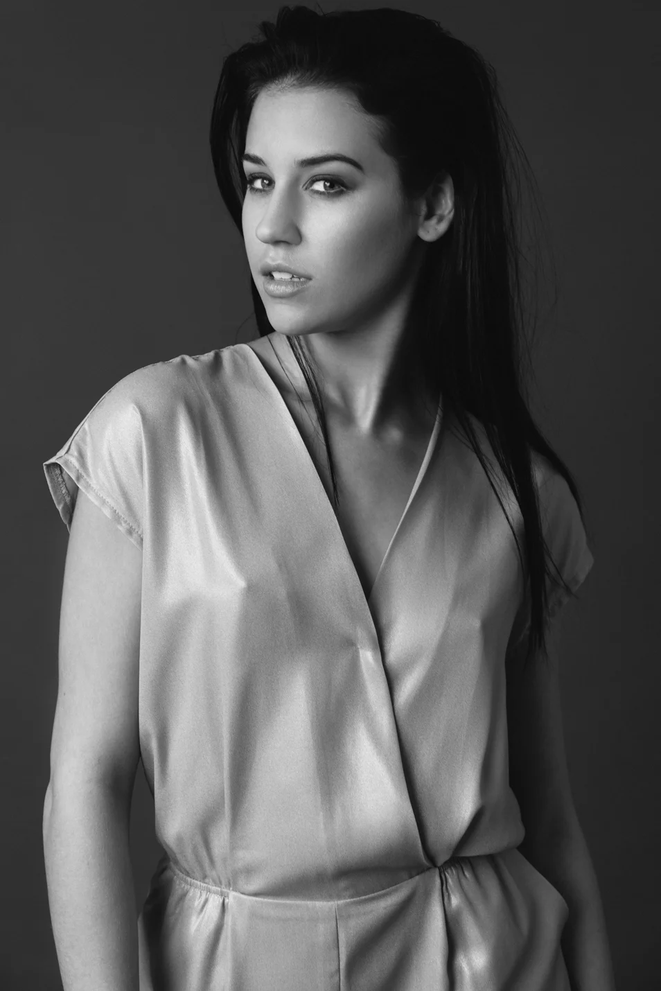 Michael Populus Photography photographs Angelle Folse with Kennedy MGMT
