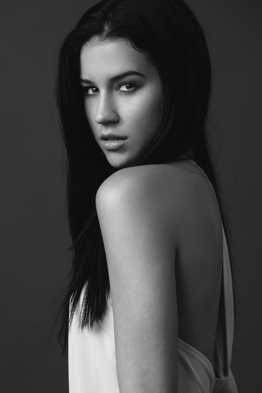 Michael Populus Photography photographs Angelle Folse with Kennedy MGMT